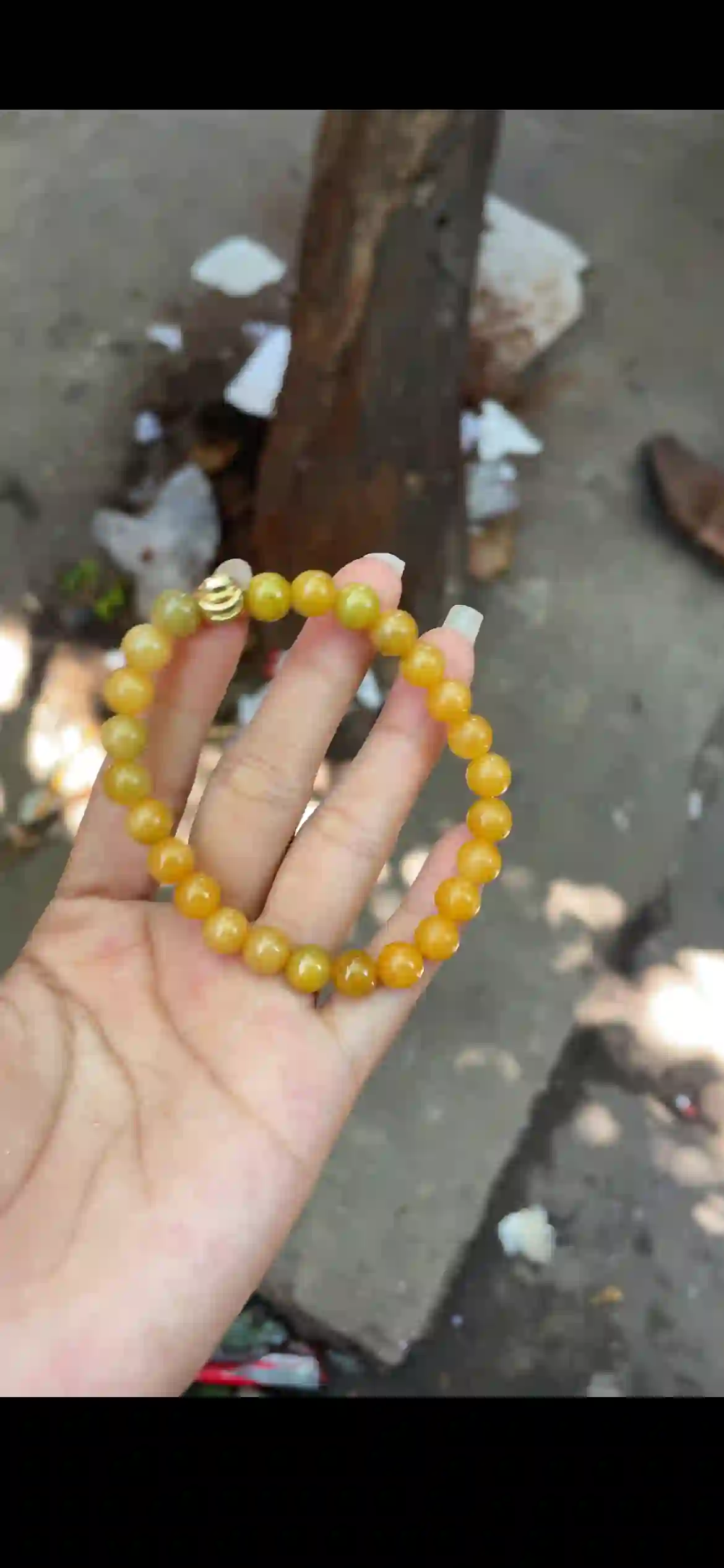  Warm Honey Yellow Jade Beaded Bracelet with Gold Accent | Myanmar Jadeite reference #22380001