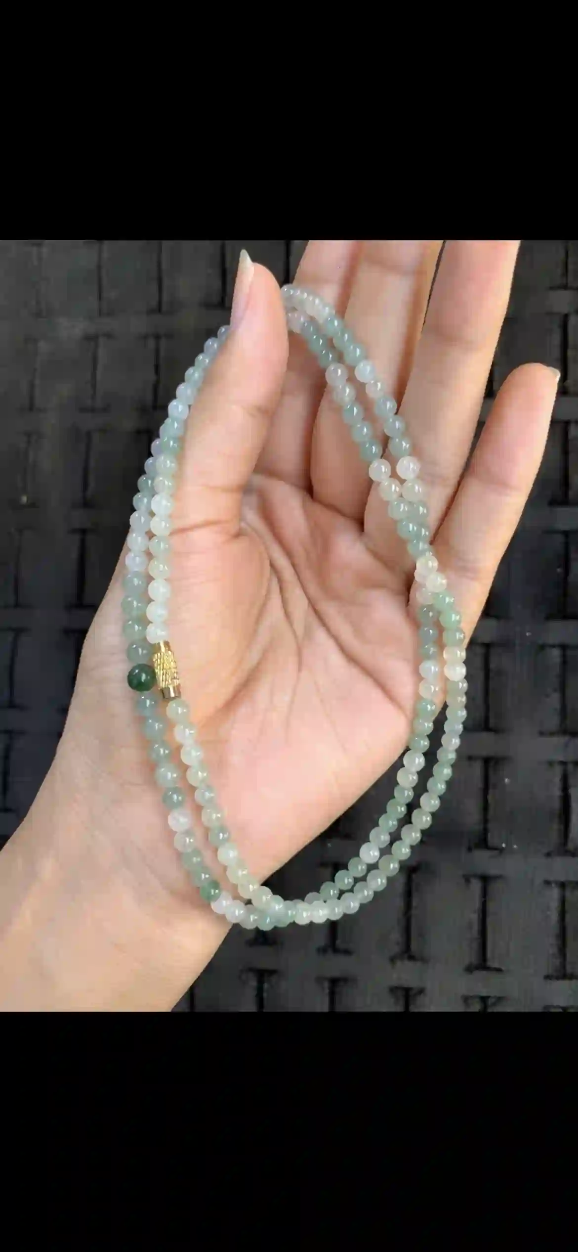 Icy Pale Green Jade Bead Necklace | Myanmar Jadeite reference #14790001