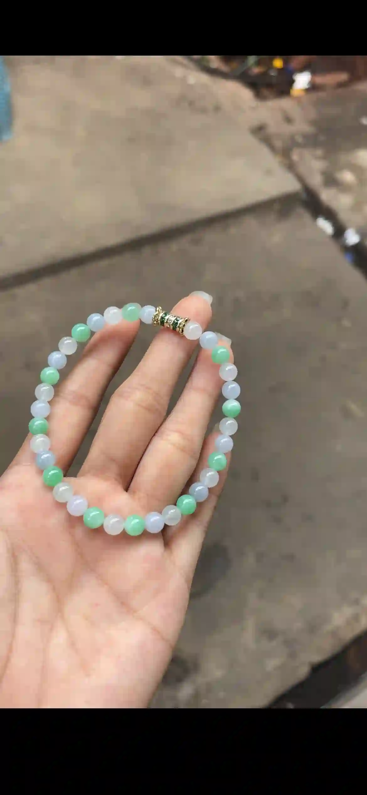 Alternating Mint Green & Icy White Jadeite Bead Bracelet | Myanmar Jadeite reference #16230002