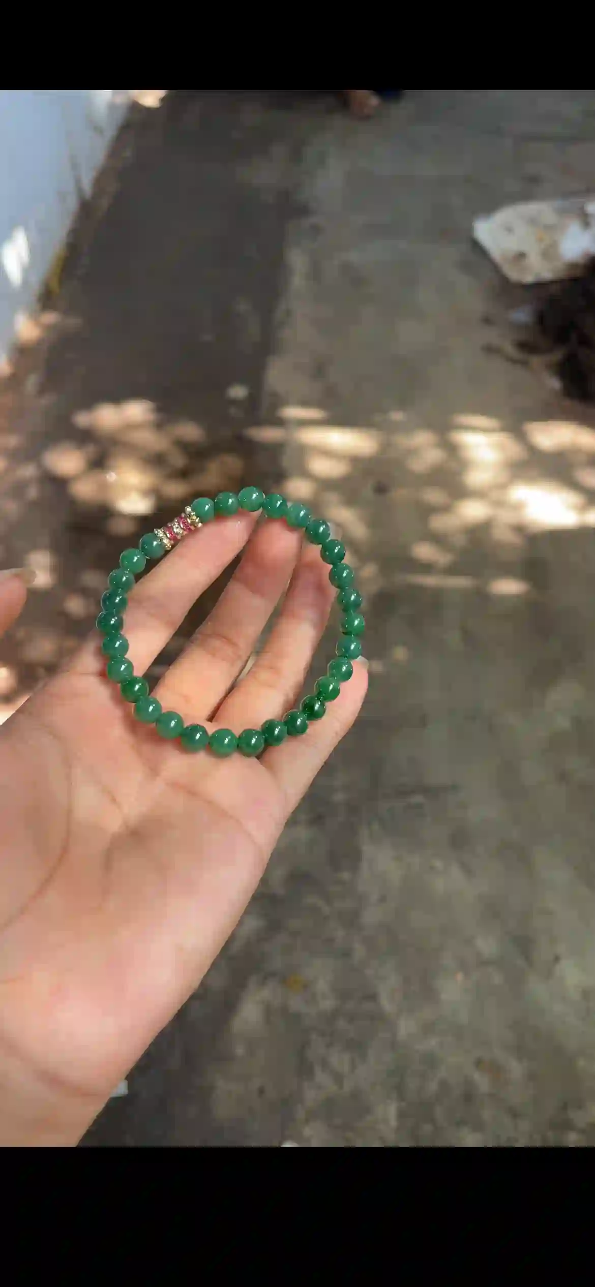 Exquisite Deep Green Beaded Bracelet with Decorative Spacer, view 2 | Myanmar Jadeite reference #24390001
