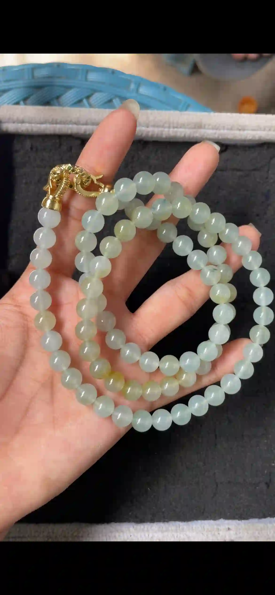  Natural Icy Yellowish Green Jadeite Bead Necklace with Gold Clasp | Myanmar Jadeite reference #6690001
