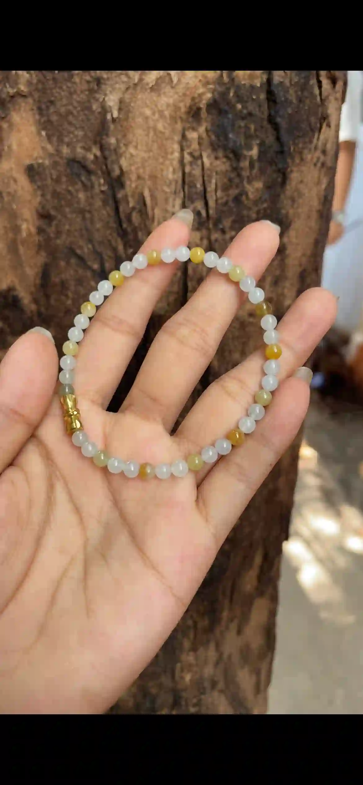 Icy White & Honey Yellow Jadeite Bead Bracelet | Myanmar Jadeite reference #7620001