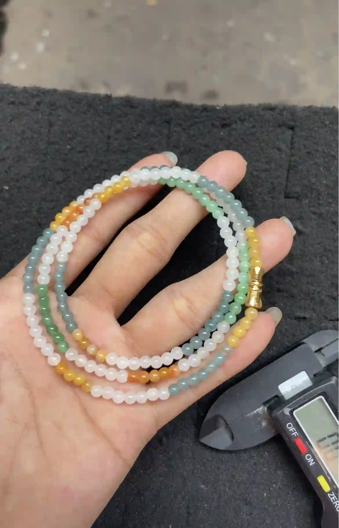 Multicolor Gradient Jadeite Multi-Layer Beaded Bracelet with Gold Plated Clasp | Myanmar Jadeite reference #3990001