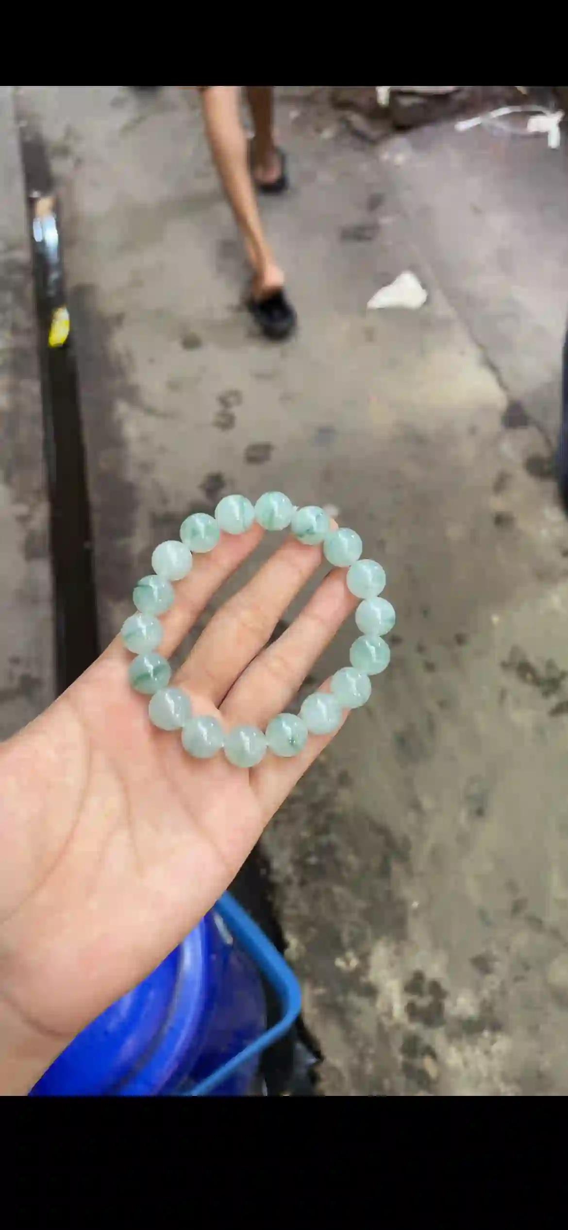 Icy Floating Green Vein Jade Beaded Bracelet — High Translucency | Myanmar Jadeite reference #34800001
