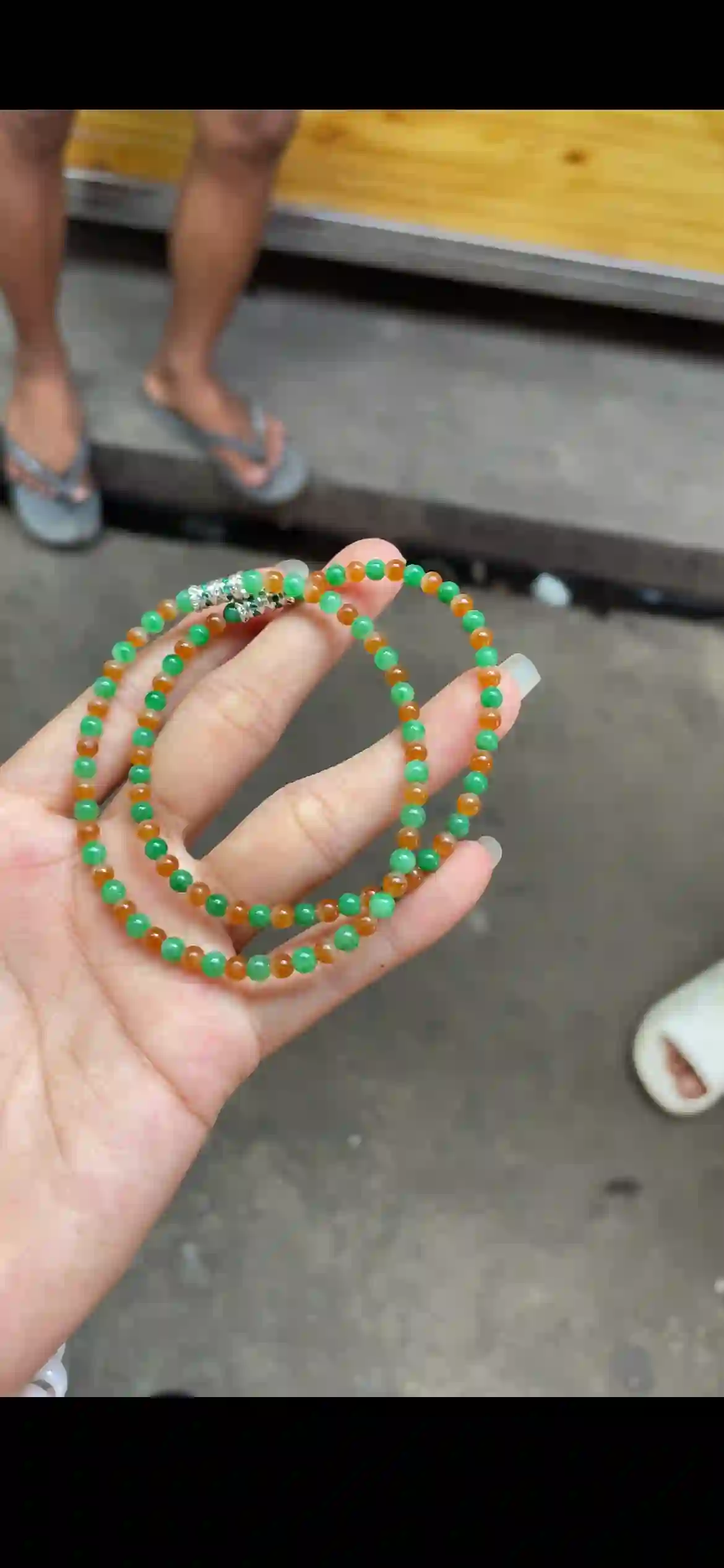 Double-Strand Vivid Green & Warm Yellow Jade Bead Bracelet with Decorative Spacer | Myanmar Jadeite reference #18780001