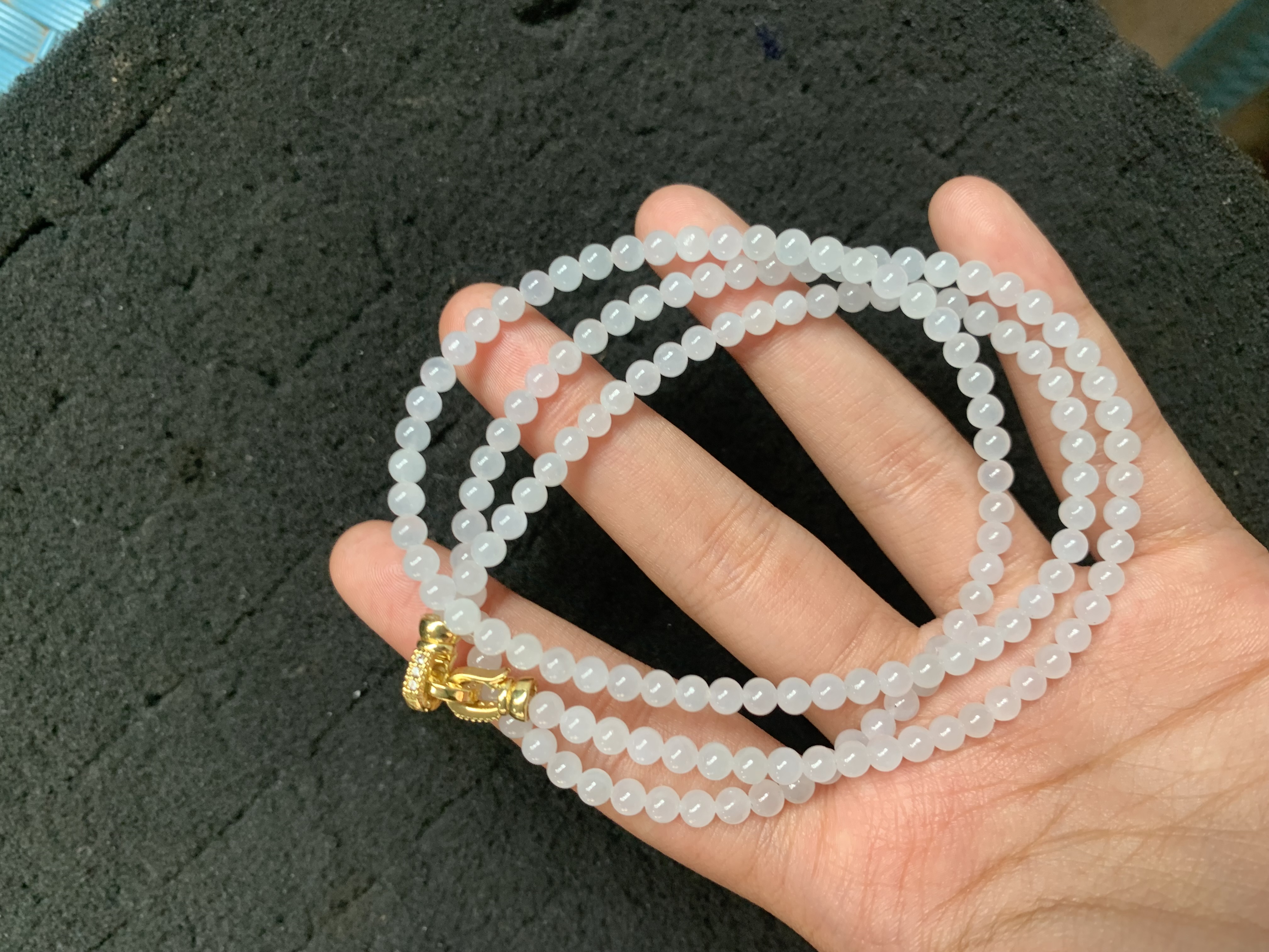 Natural Pure White Jade Bead Necklace