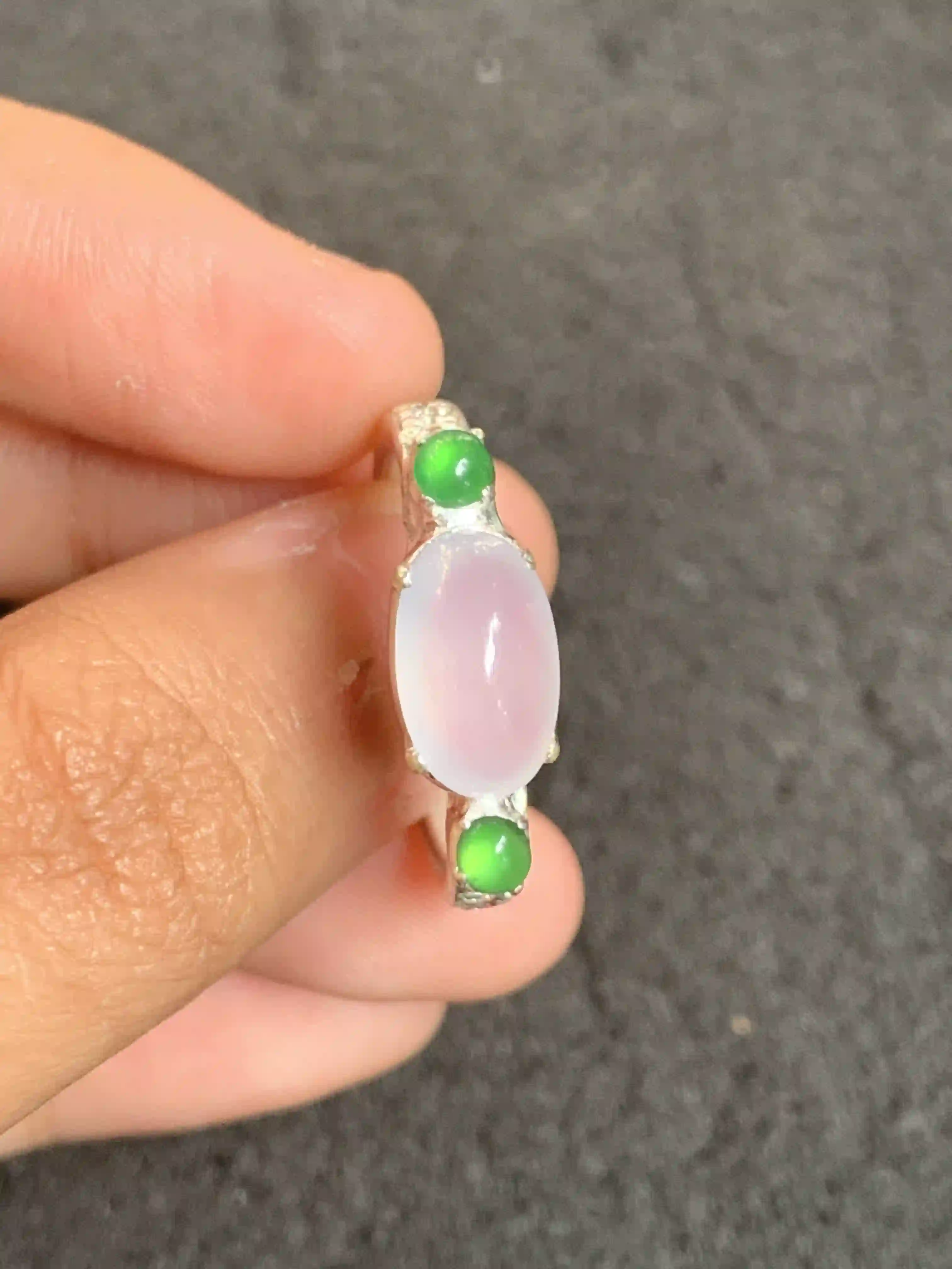 Oval Lavender Jadeite & Green Jadeite Accent Silver-Toned Ring, view 2 | Myanmar Jadeite reference #990002