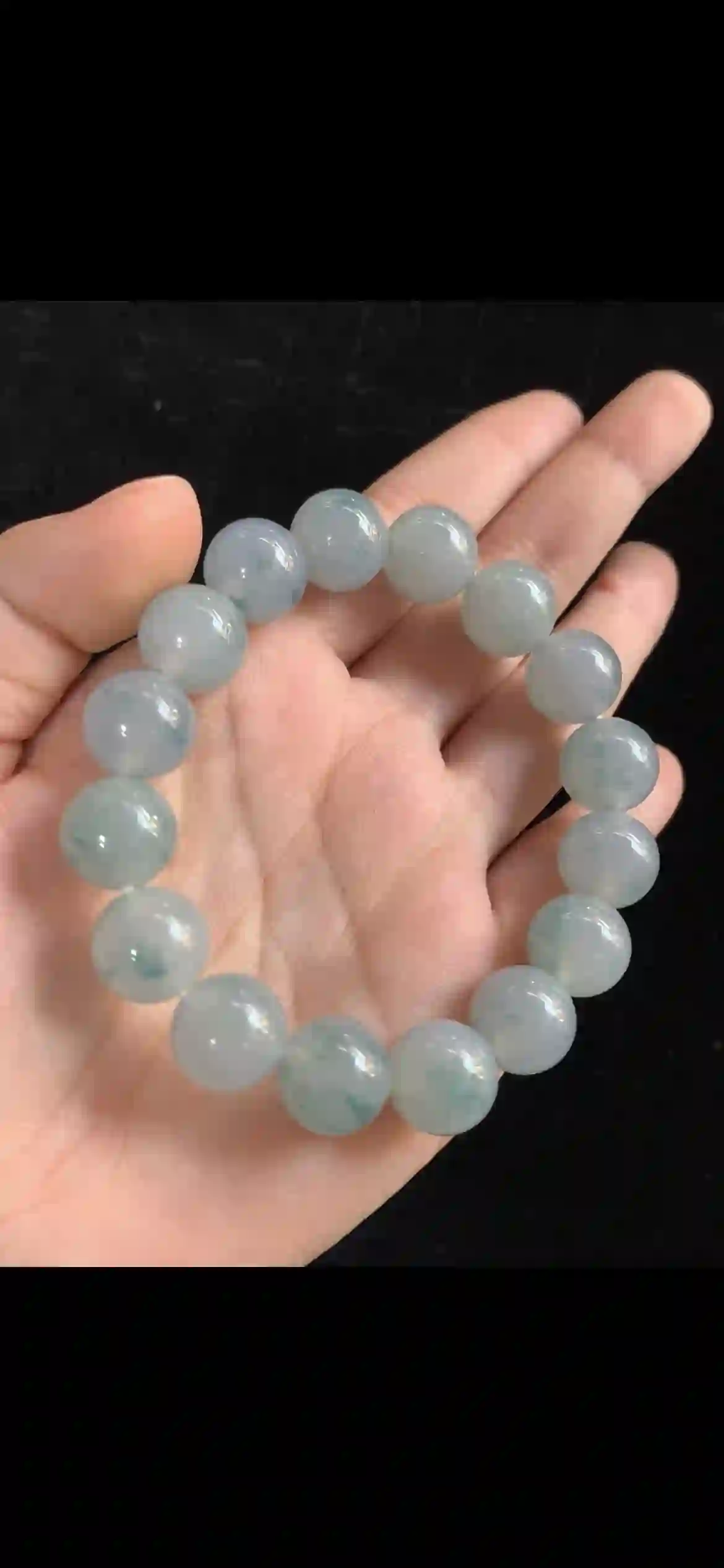 Icy Pale Lavender Jade with Floating Blue-Green Blossom Inclusions Beaded Bracelet | Myanmar Jadeite reference #36090001
