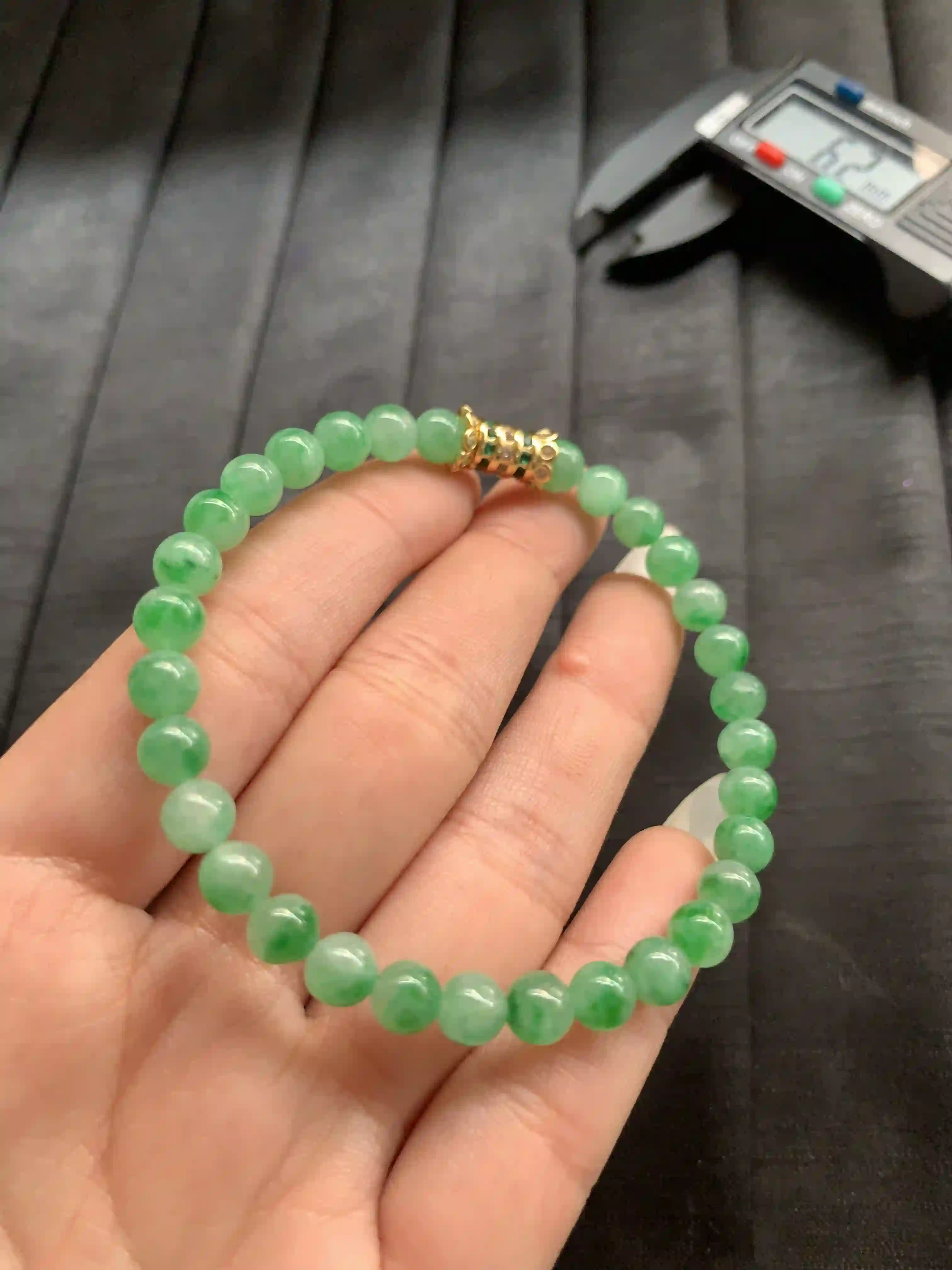 Natural Green Jade Bead Bracelet, view 2 | Myanmar Jadeite reference #1890001