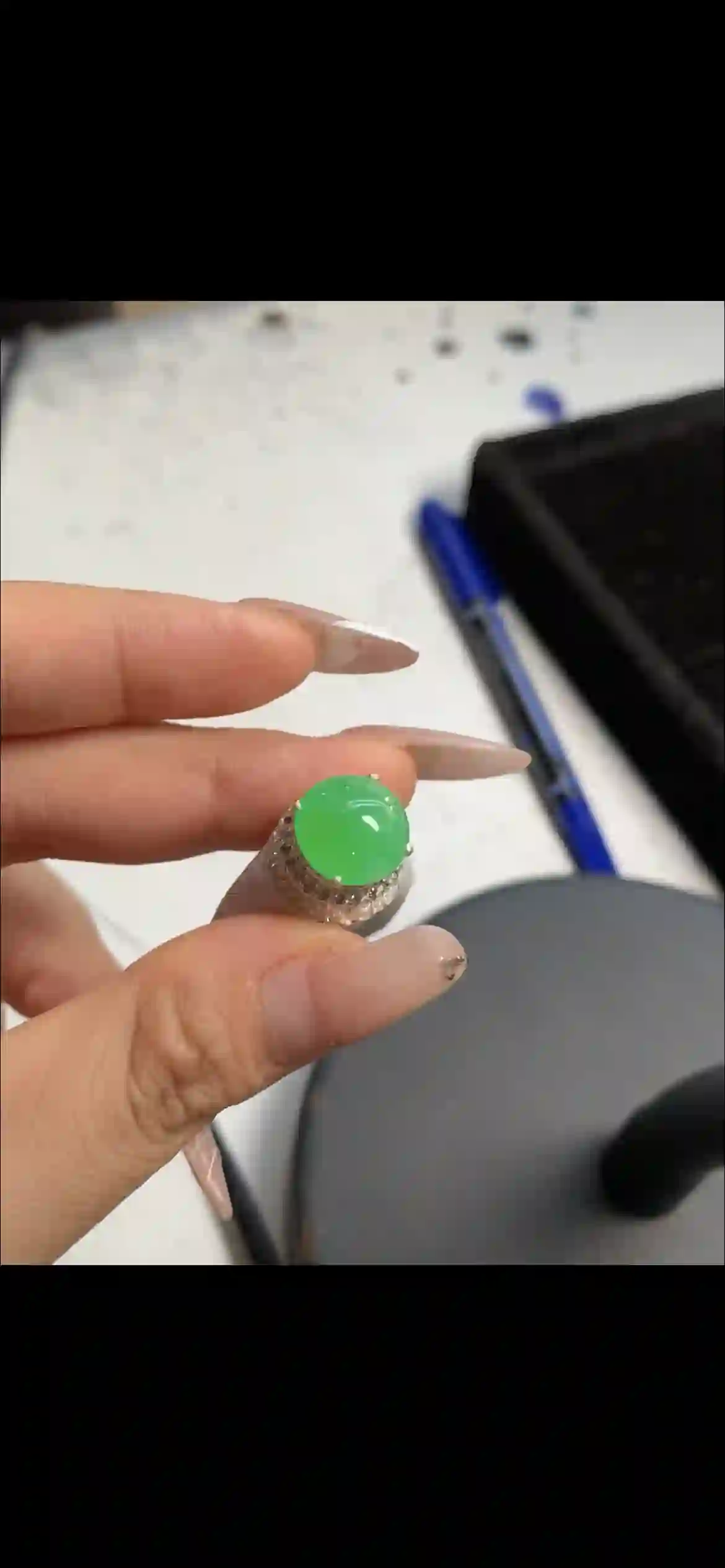 Luminous Apple Green Jade Cabochon Ring with Diamond Halo | Myanmar Jadeite reference #31230001