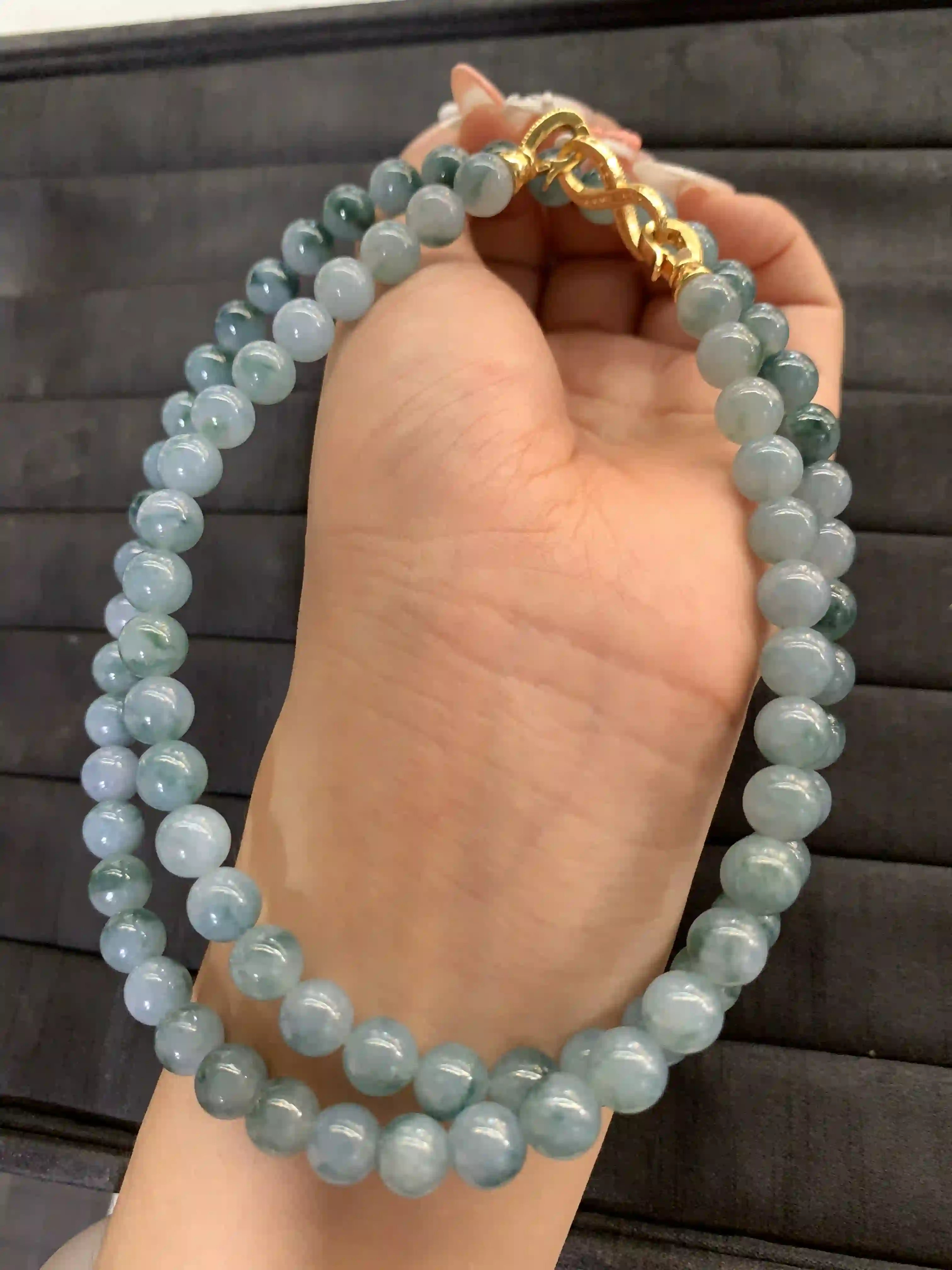 Jadeite Beaded Necklace with Gold Clasp | Myanmar Jadeite reference #1470001