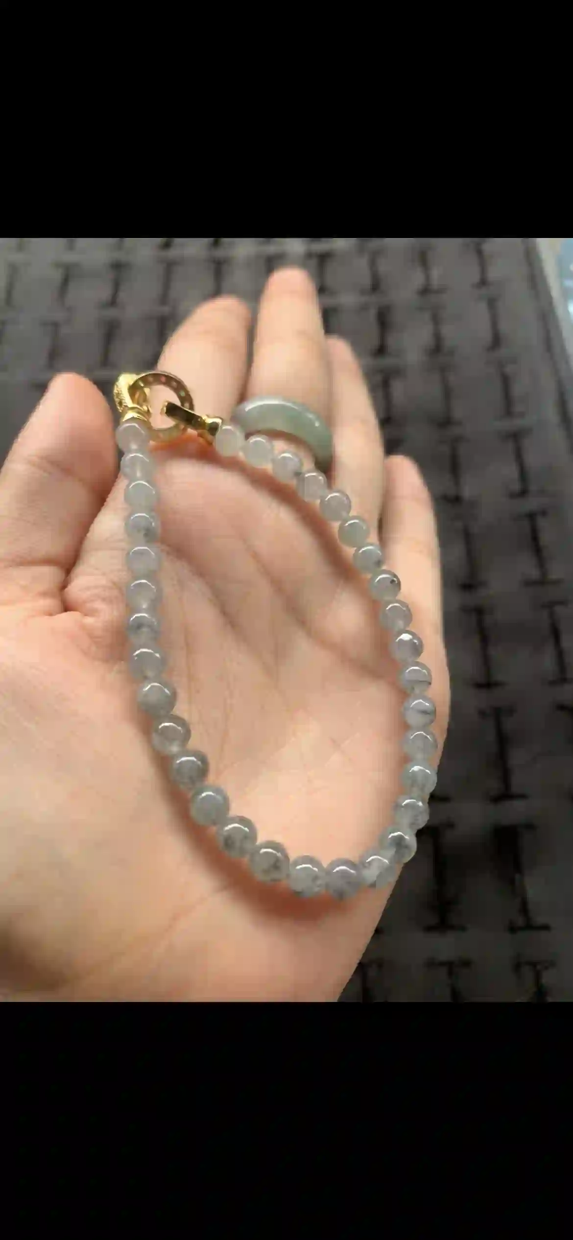 Translucent Grey‑Included Jade Bead Bracelet with Decorative Gold Clasp | Myanmar Jadeite reference #25890001