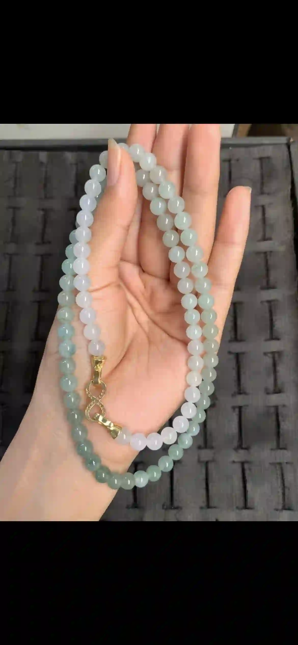 Gradient Celadon to Deep Green Jadeite Bead Necklace | Myanmar Jadeite reference #15870001