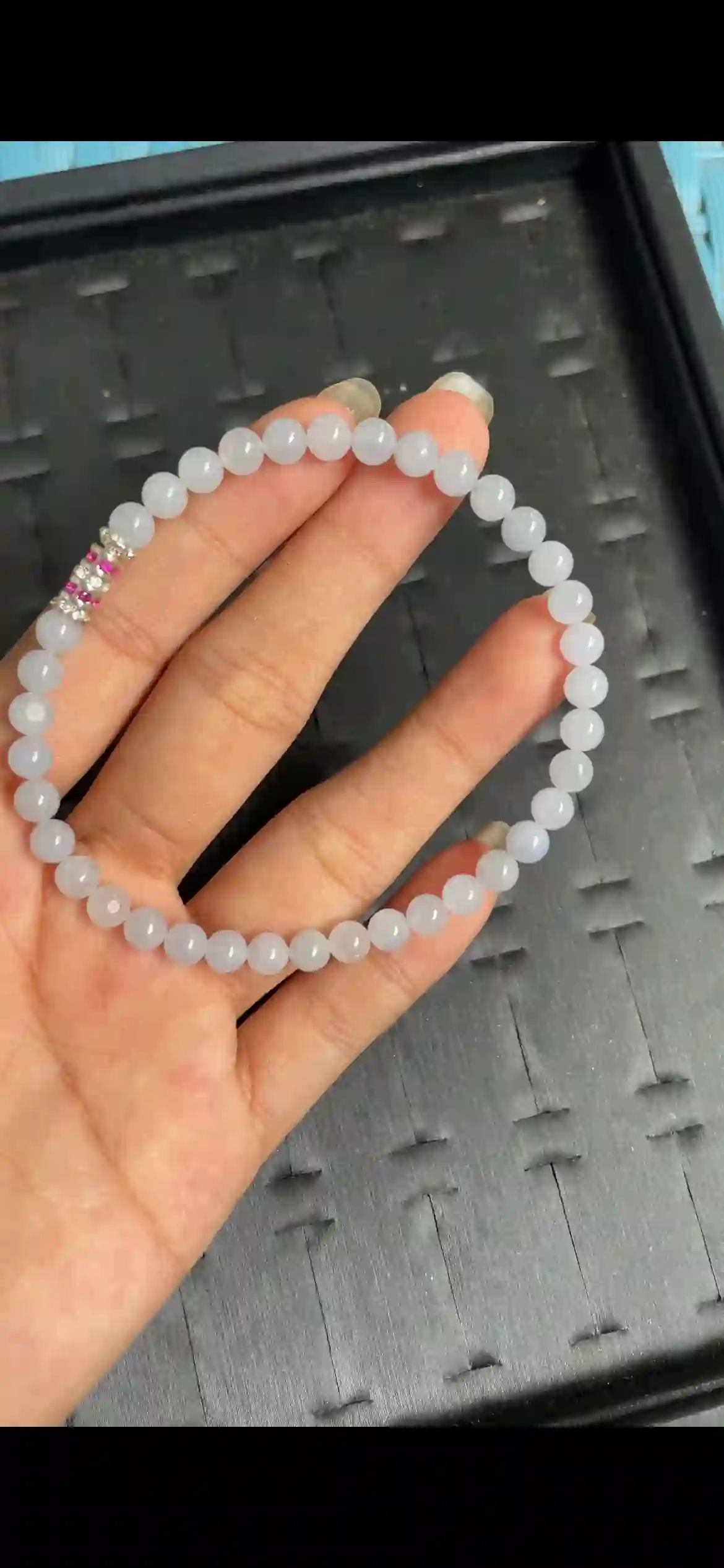   Icy Translucent White Jadeite Bead Bracelet | Myanmar Jadeite reference #7890001