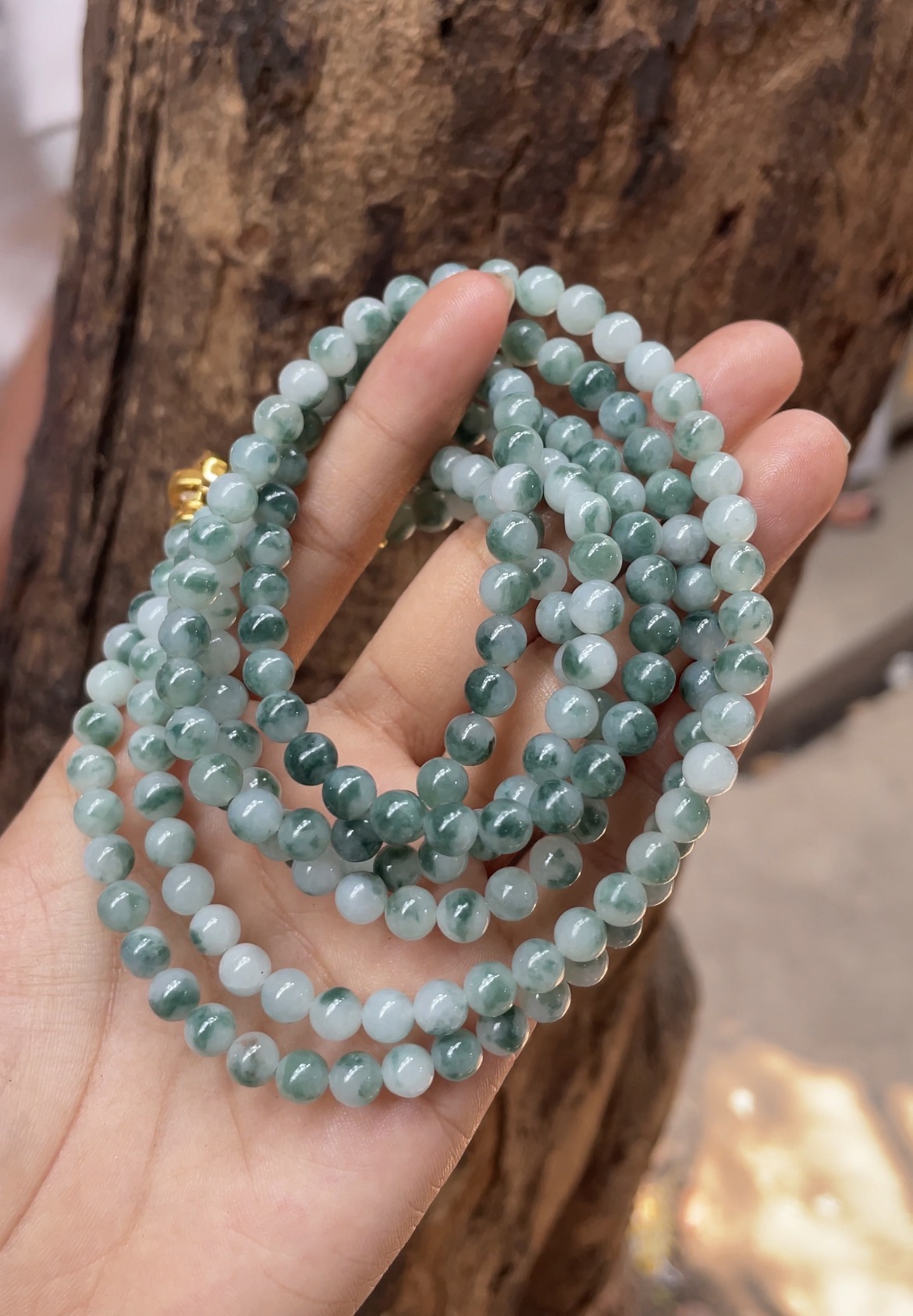 Natural Green Jade Beaded Necklace - Burmese Jadeite Type A from Hpakant, Myanmar | Myanmar Jadeite