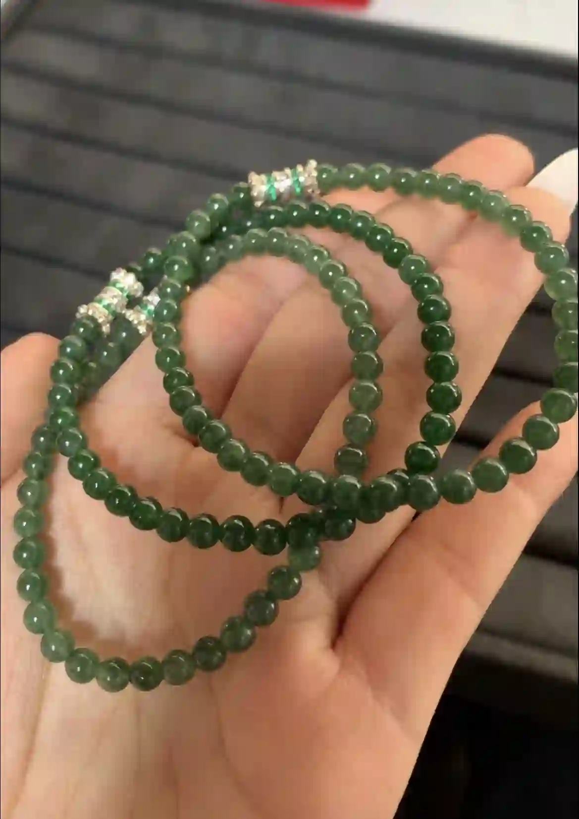   Natural Deep Green Jade Bead Necklace | Myanmar Jadeite reference #1950001