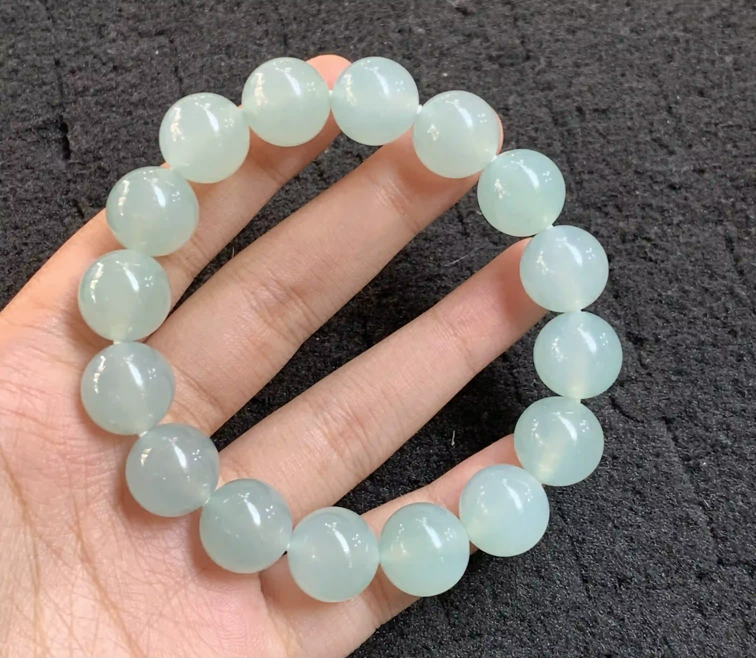 Light Green Translucent Beaded Bracelet | Myanmar Jadeite reference #1290001