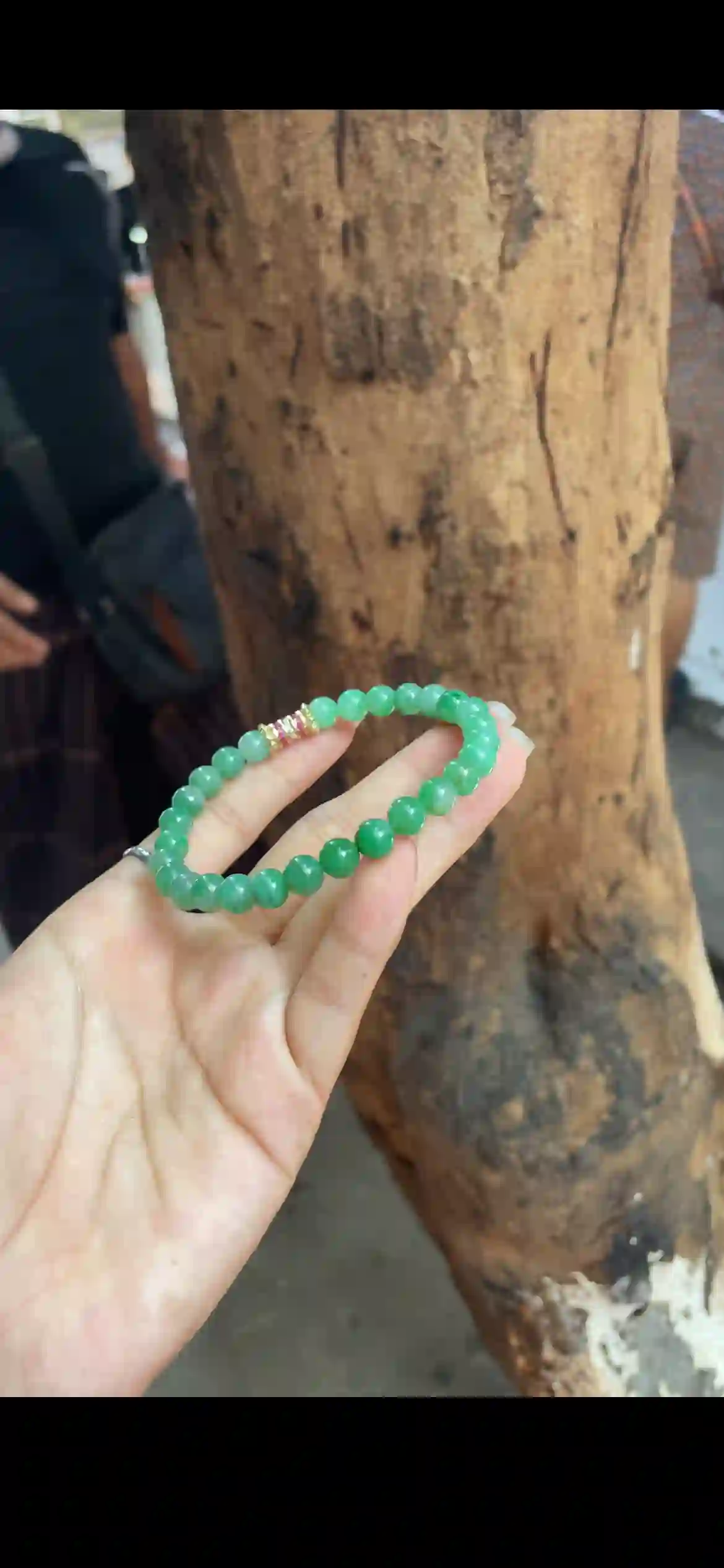 Vibrant Apple Green Jade Beaded Bracelet — Gold & Pink Crystal Accent Spacer | Myanmar Jadeite reference #29400001