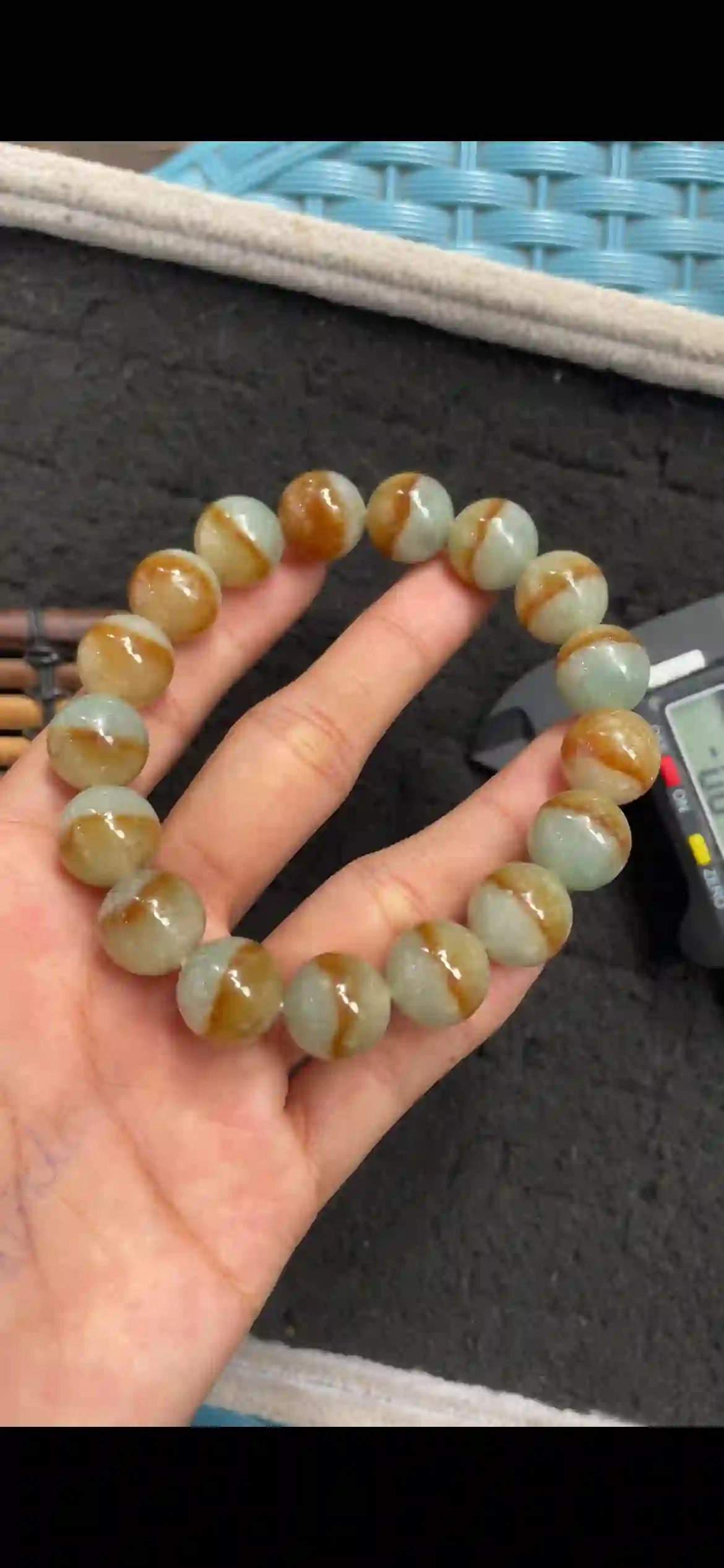  Two-Tone Green & Golden Yellow Jade Bead Bracelet | Myanmar Jadeite reference #6030001