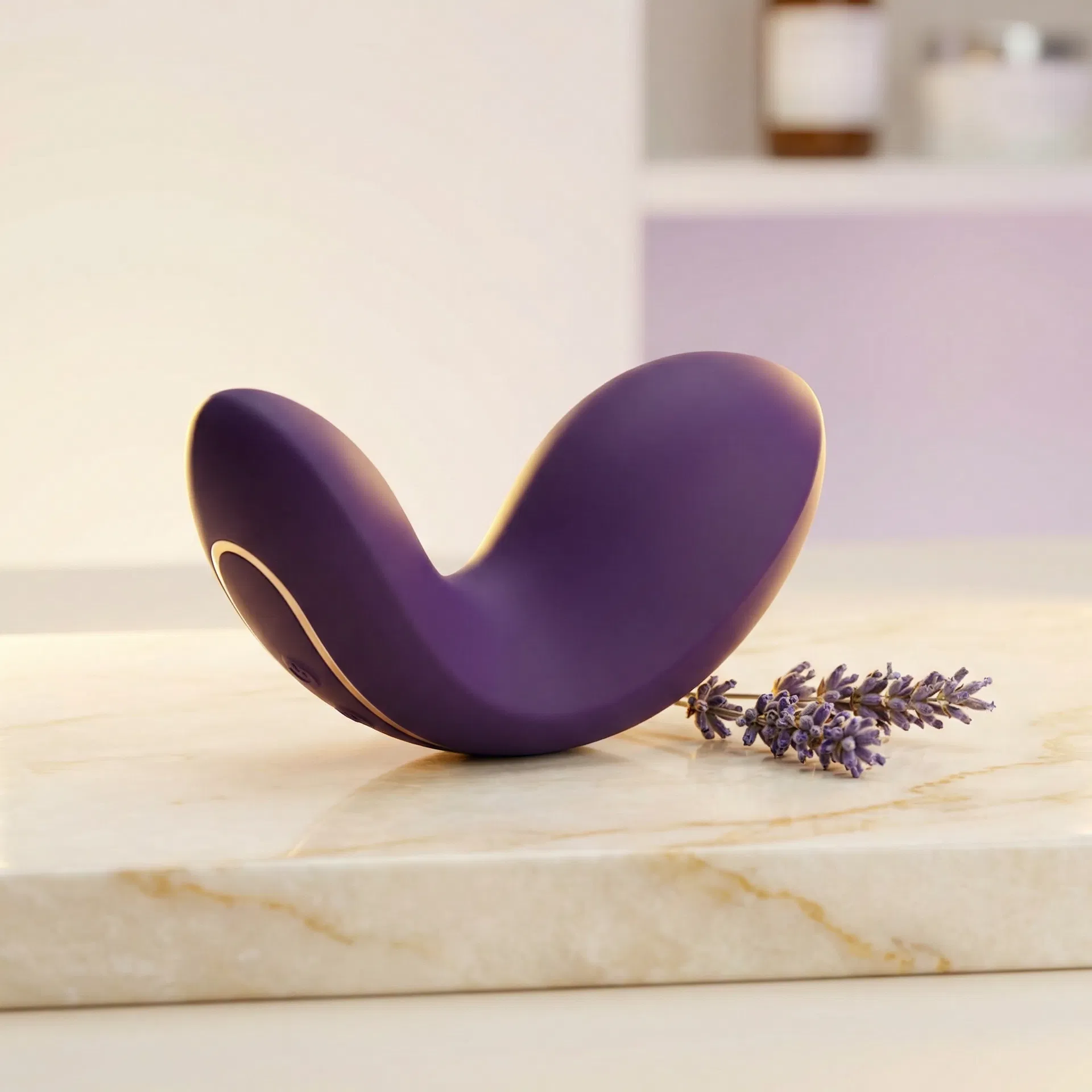 Kinsa 4-in-1 Pelvic Floor Activator — medical-grade silicone wellness device