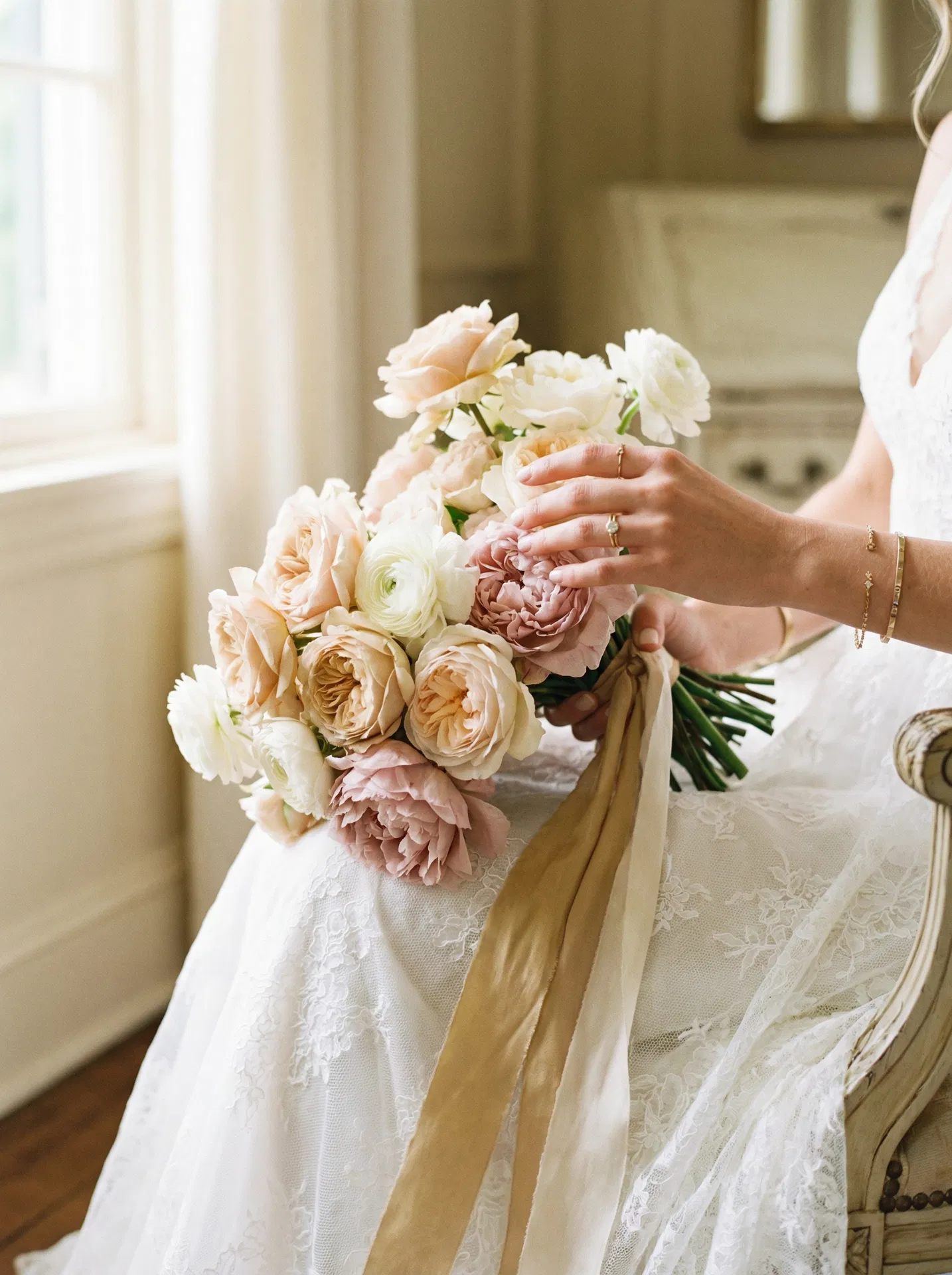 Bridal bouquet with blush roses