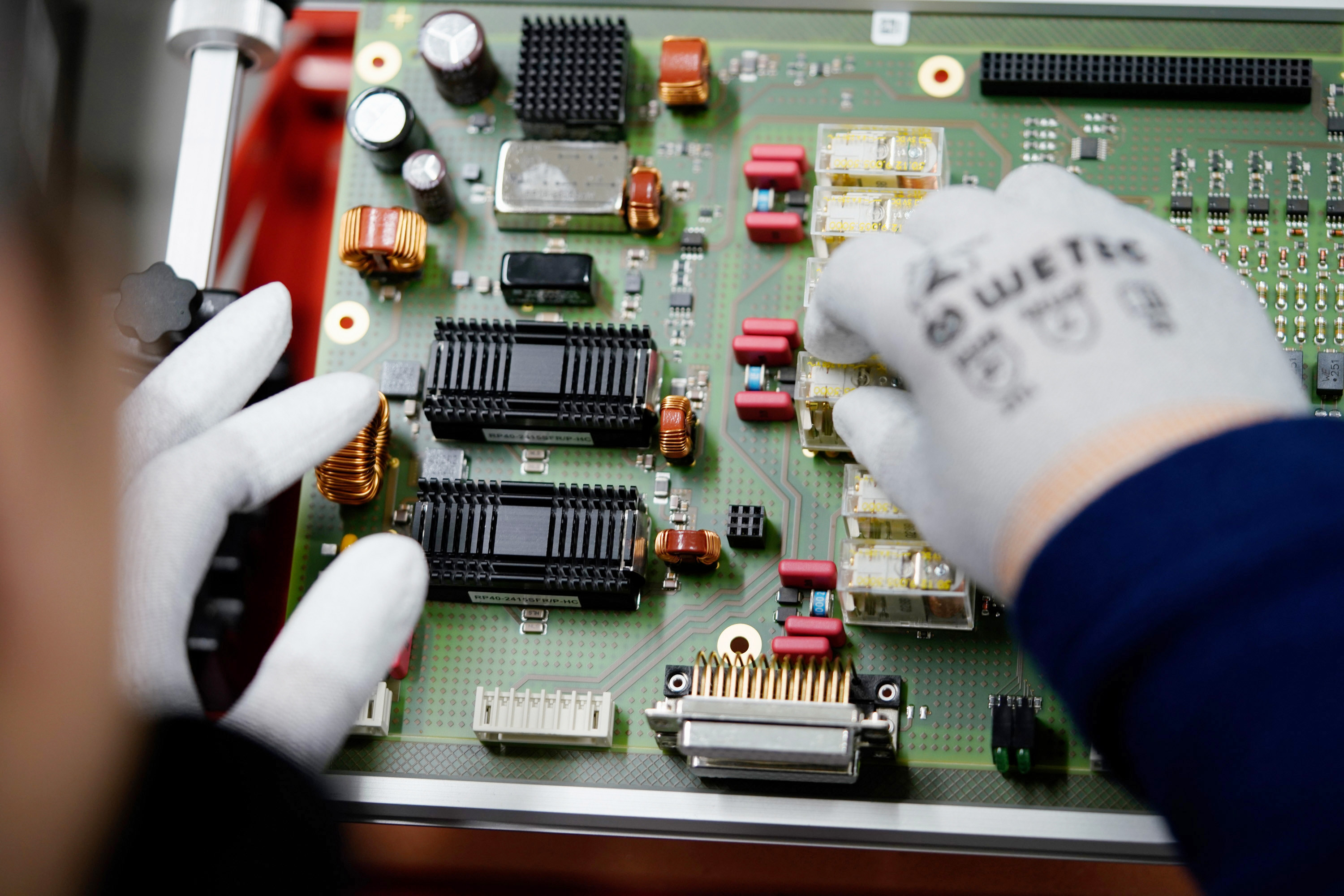 Elektronikfertigung (EMS)