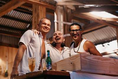 Photo 110