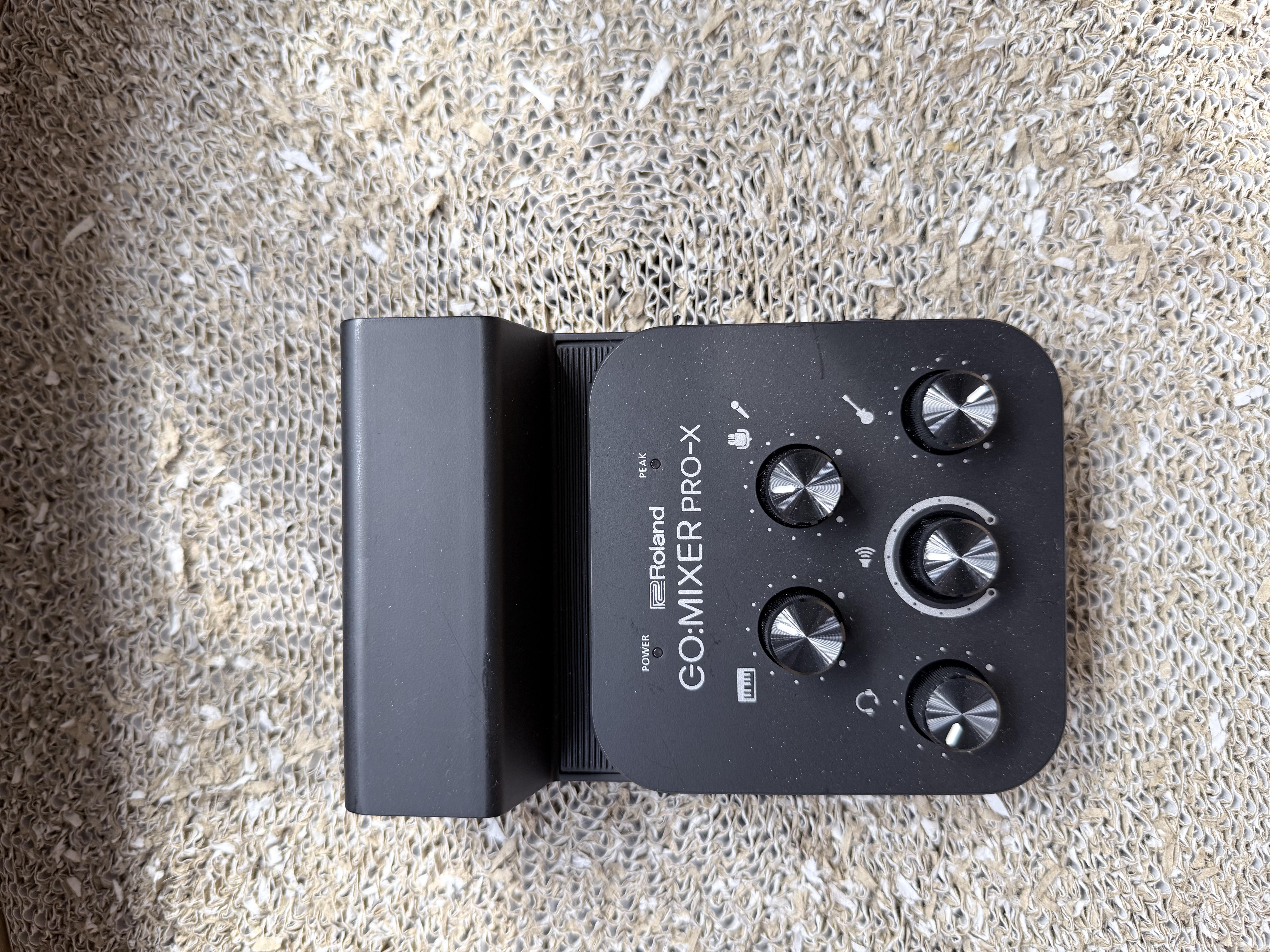 Roland Go Mixer Pro-X