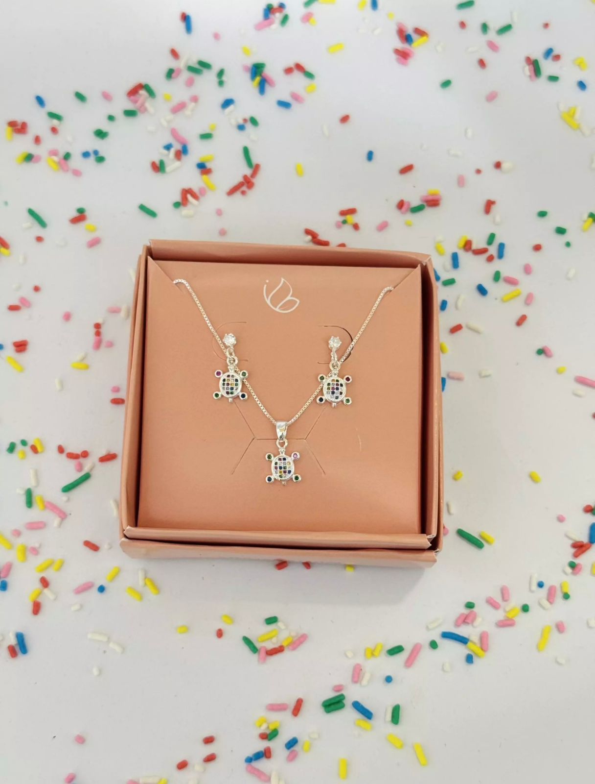 Conjunto Tartaruga Cravejada