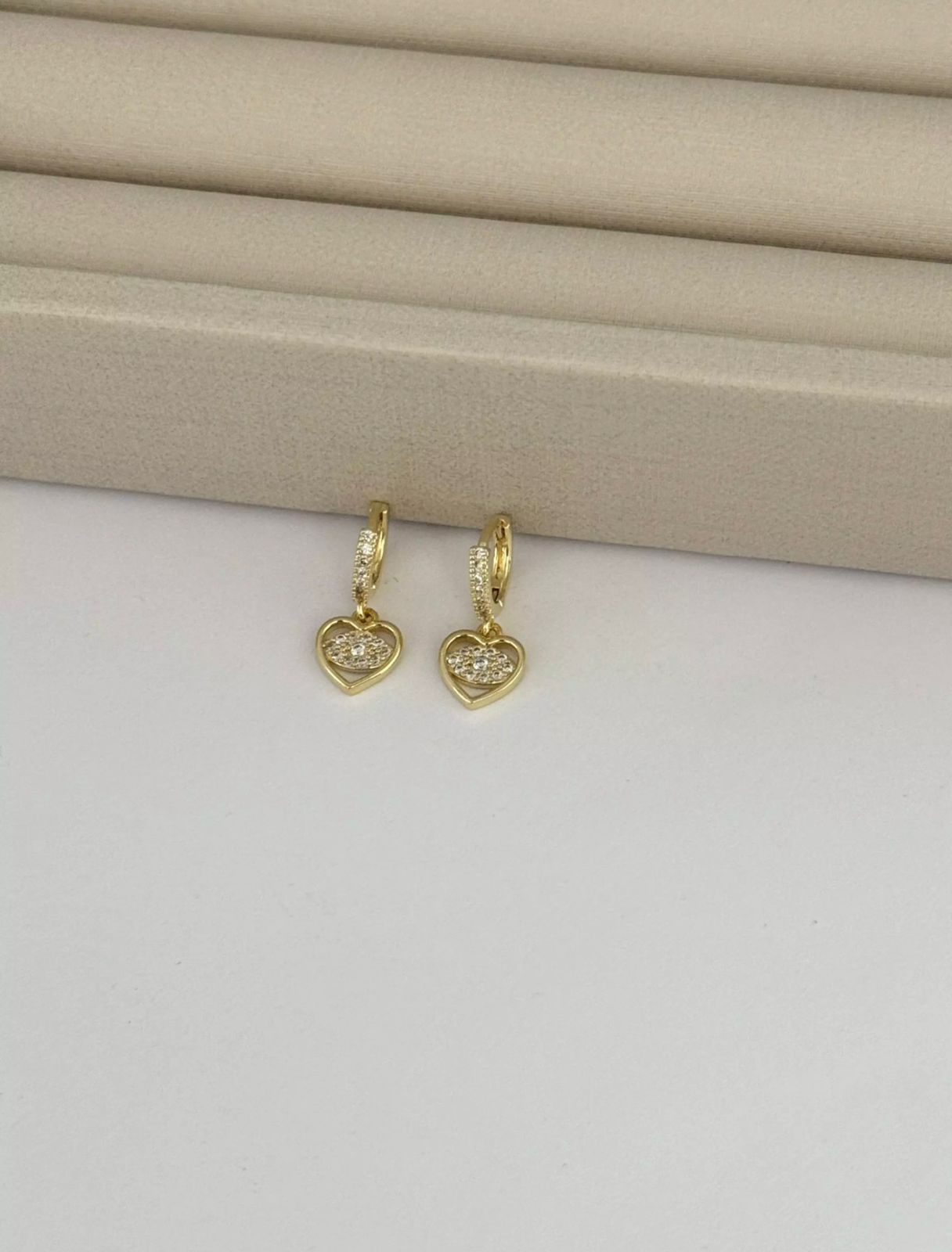 Brinco Coração Cravejado