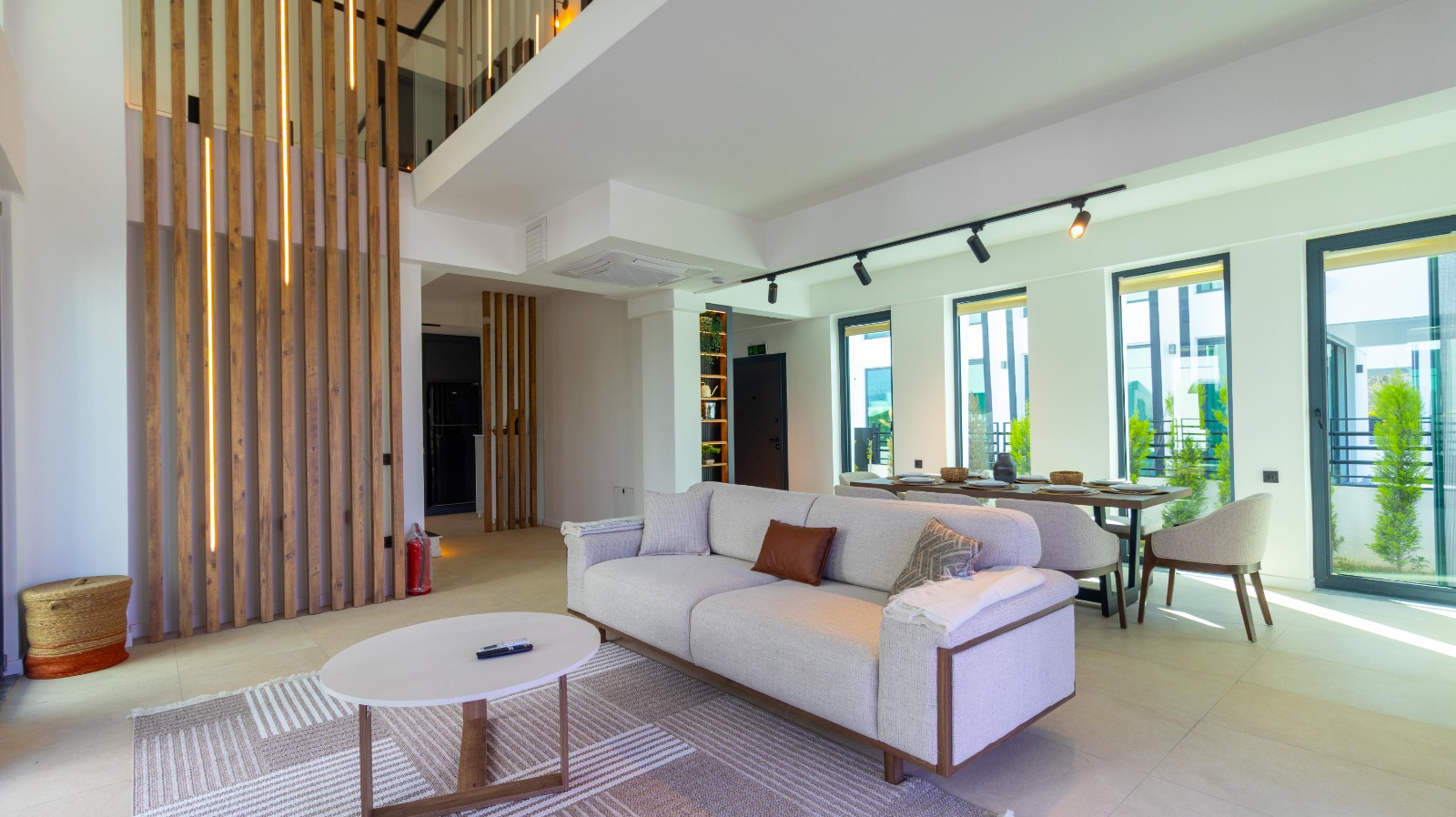 King Luxury Villa — photo 3