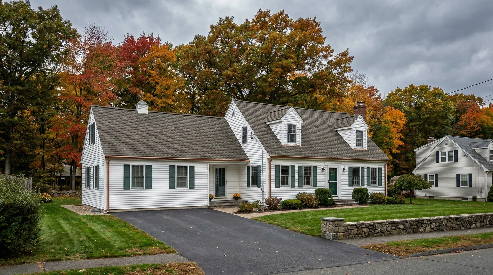 A classic Agawam cape cod with architectural asphalt shingles. A great choice for the right homeowner.
