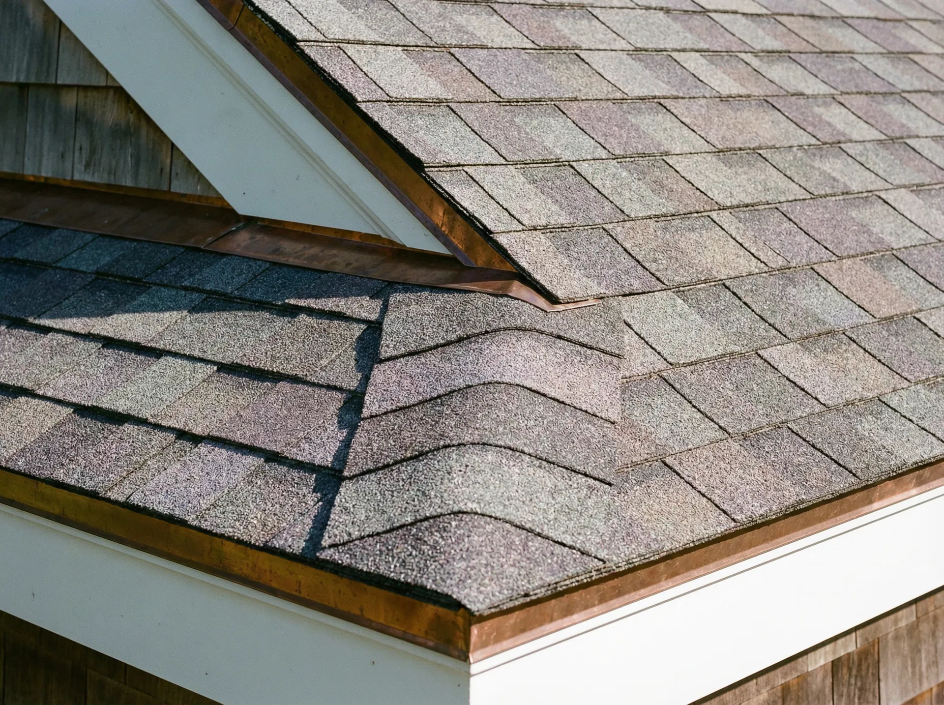 Heather Blend shingle color on a New England home