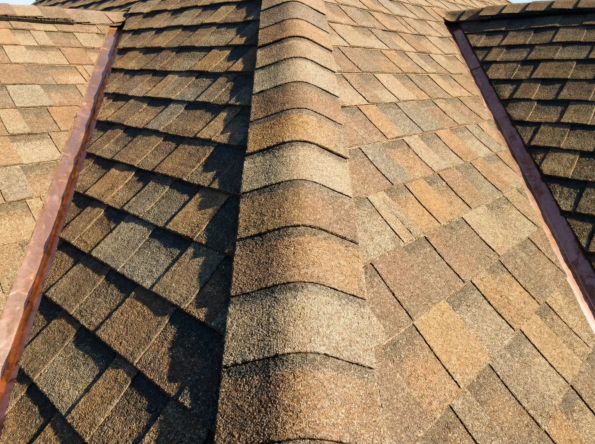 Weathered Wood shingle color on a New England home