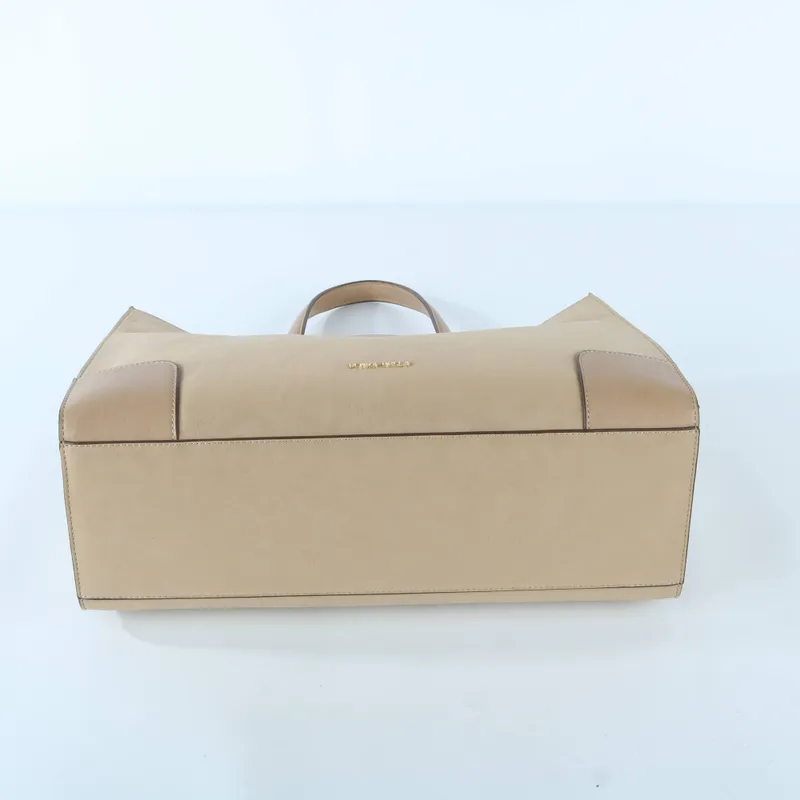 Elegant Beige Leather Office Tote | Spacious Professional Handbag with Lock Closure - Side View