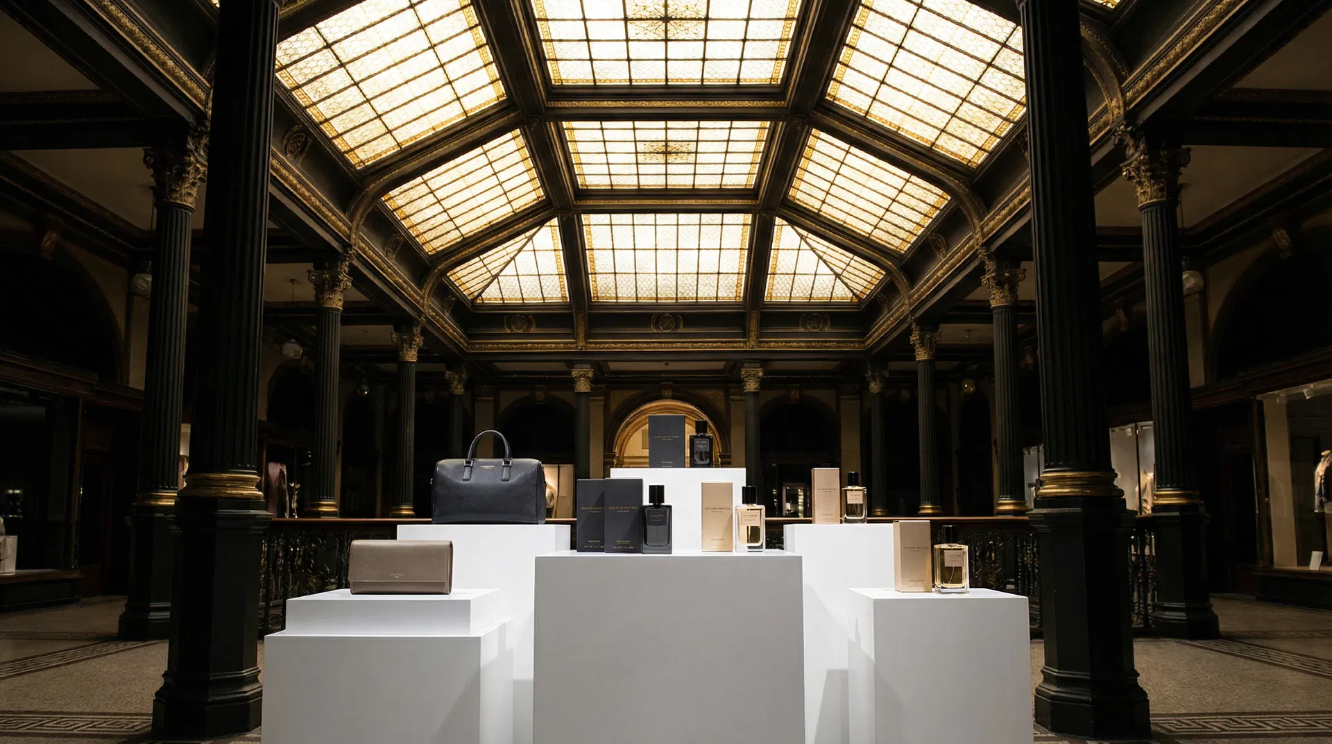 From Department Stores to Pop-Ups: Designing Physical Experience Strategies in Contemporary Retail