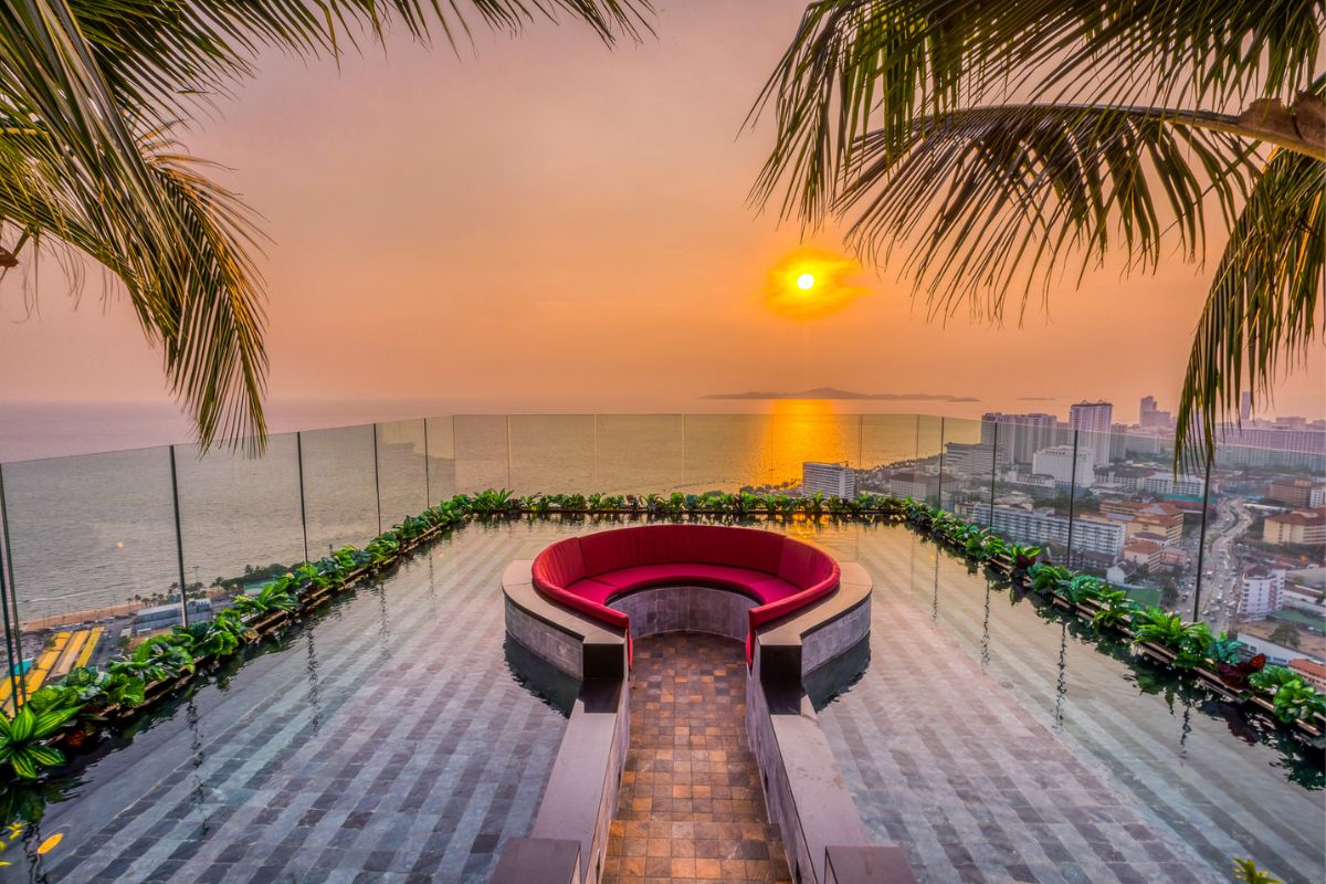 Jomtien’s Top 5 Luxury Condos You Can’t Afford to Miss in 2024!