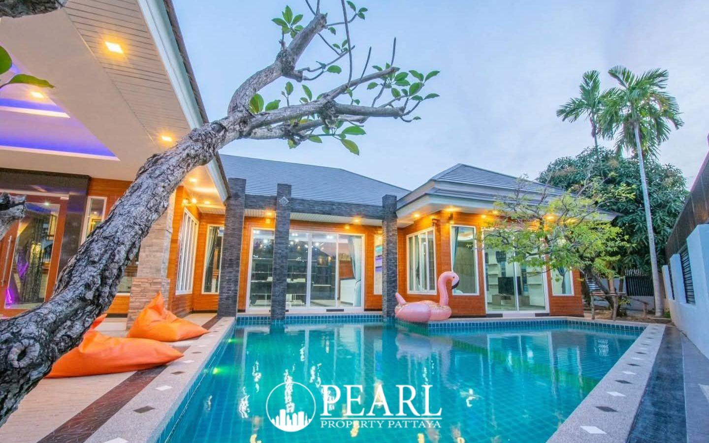 4 Bedroom House for Sale in Bang Lamung