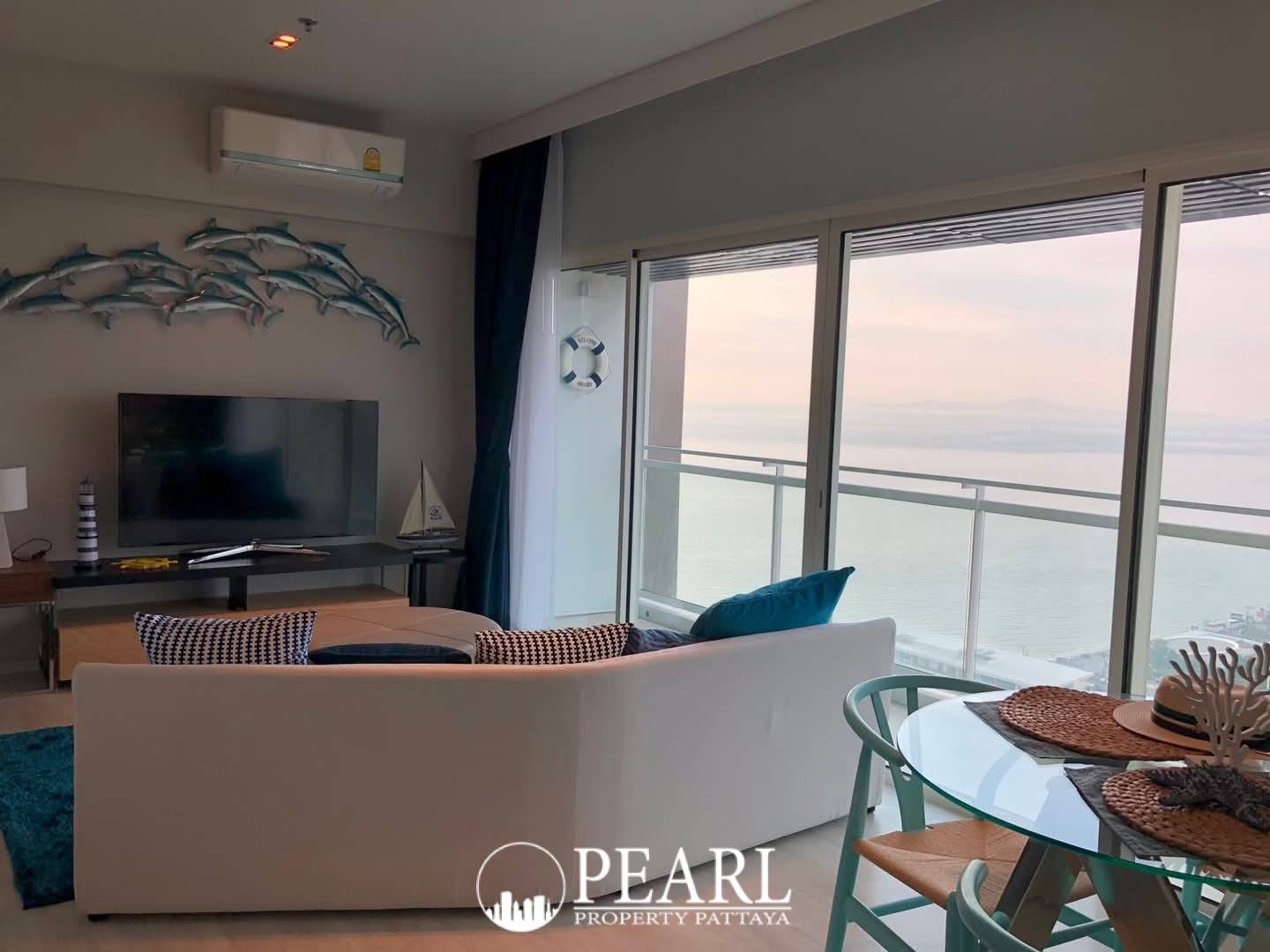2 Bedroom Condo for Sale in Veranda Residence Pattaya