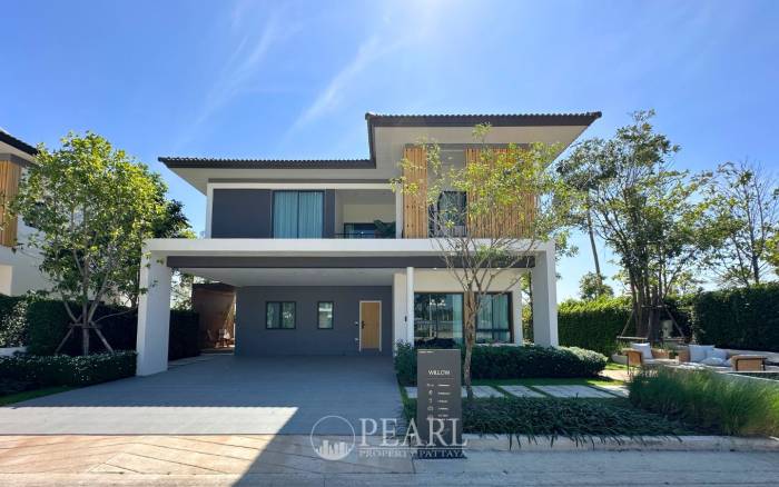 4 Bedroom House for Sale in Tropical Village 3