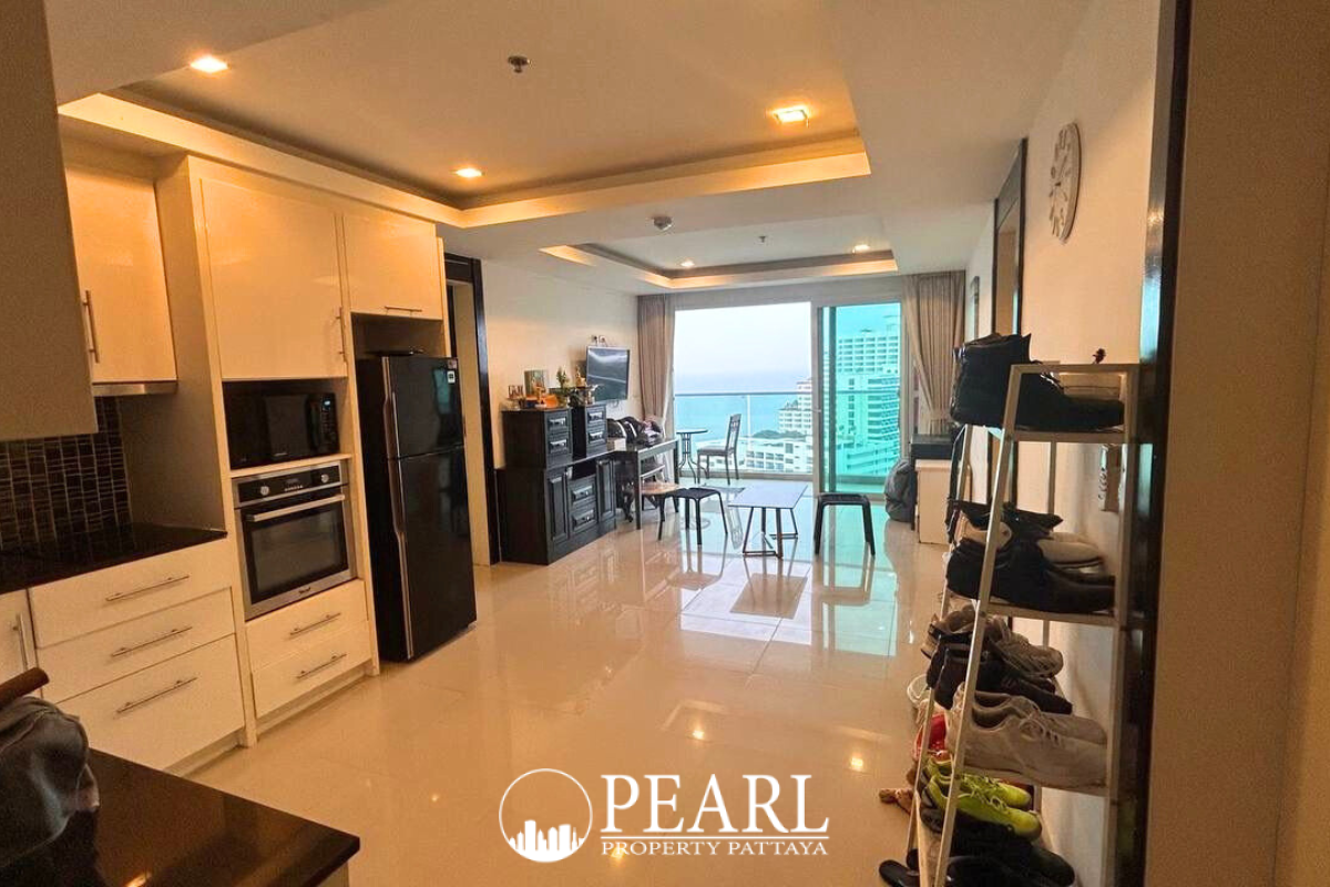 2 Bedroom Condo for Sale in Cosy Beach View