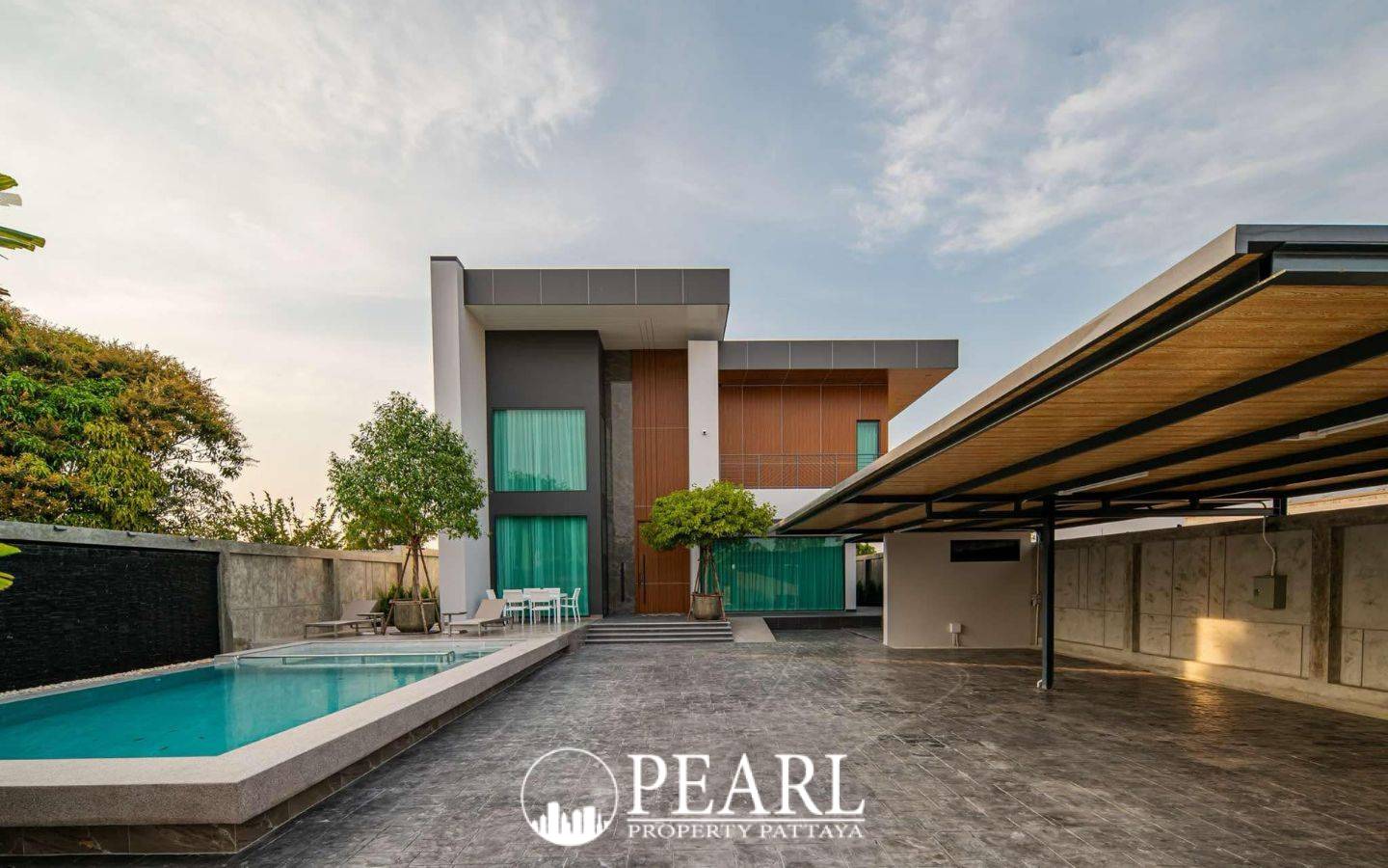 4 Bedroom House for Sale in L Pattaya