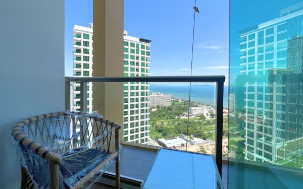 1 Bedroom Condo for Sale in Riviera Ocean Drive