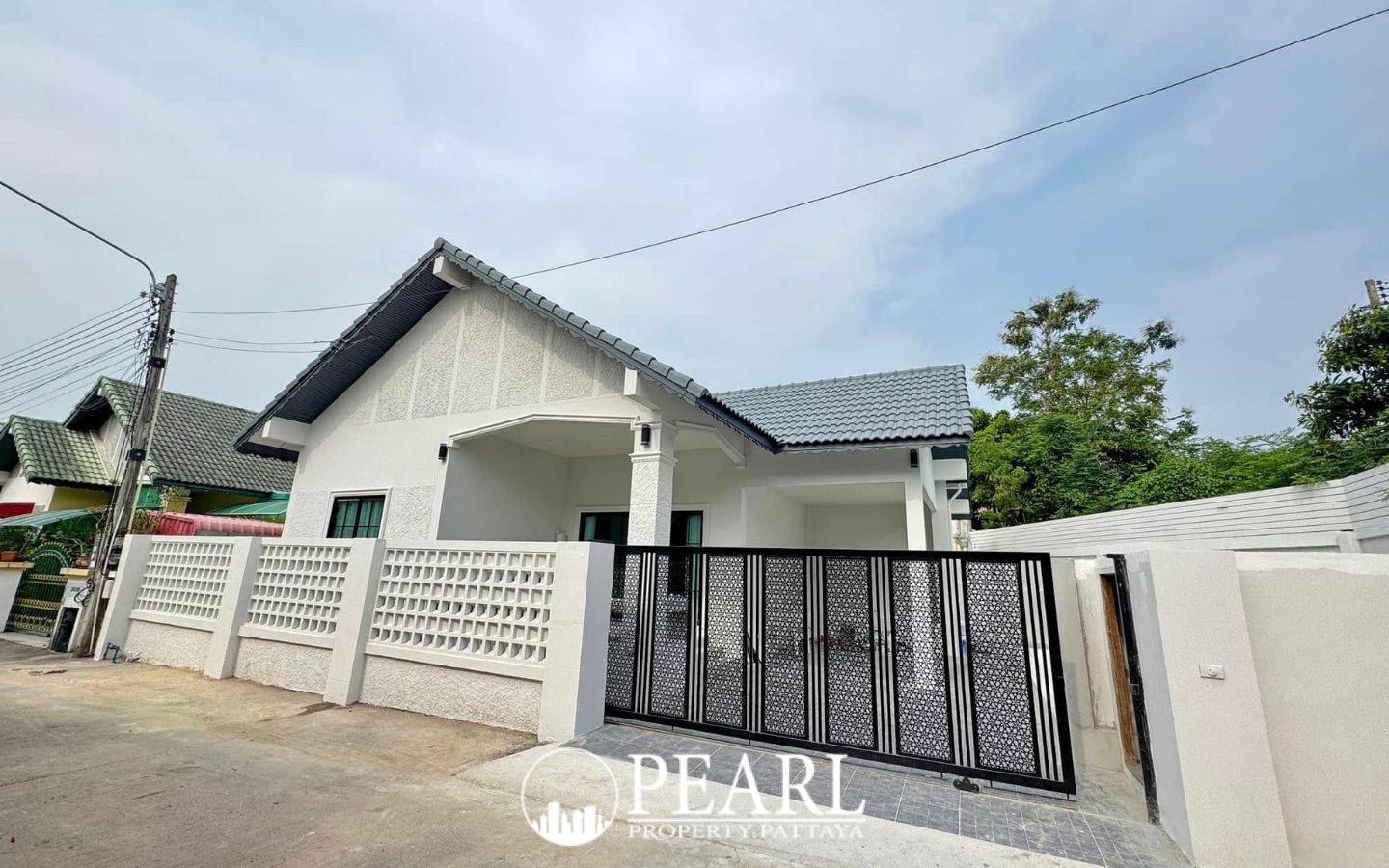 3 Bedroom House for Sale in Paradise Hill 2