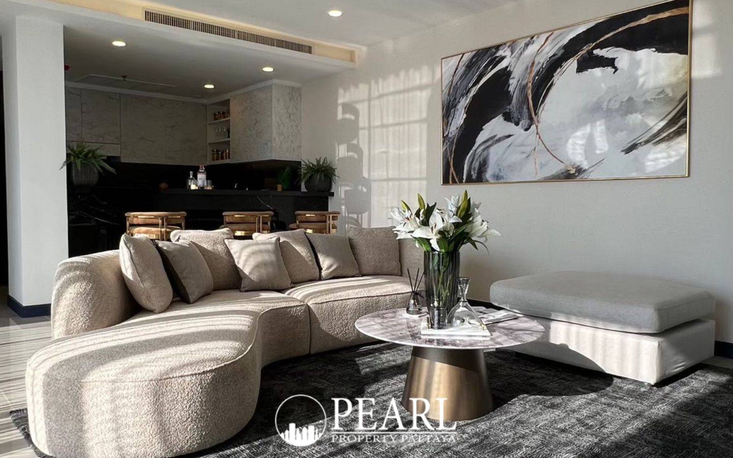 5 Bedroom Condo for Sale in Grande Caribbean