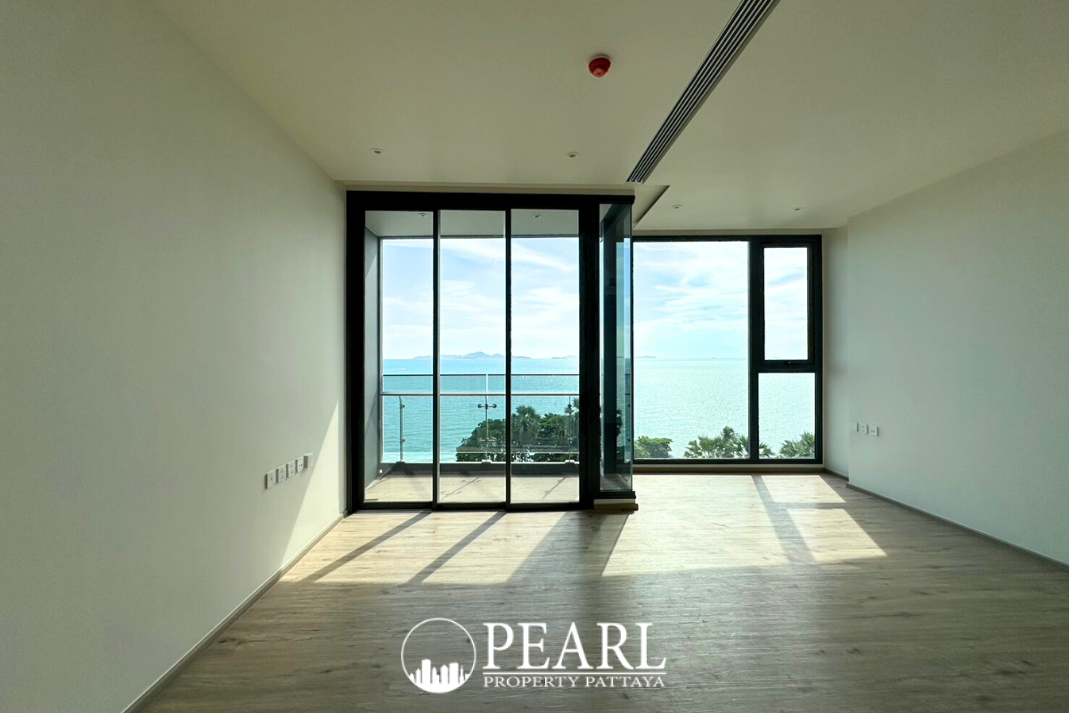 1 Bedroom Condo for Sale in Arom Wongamat