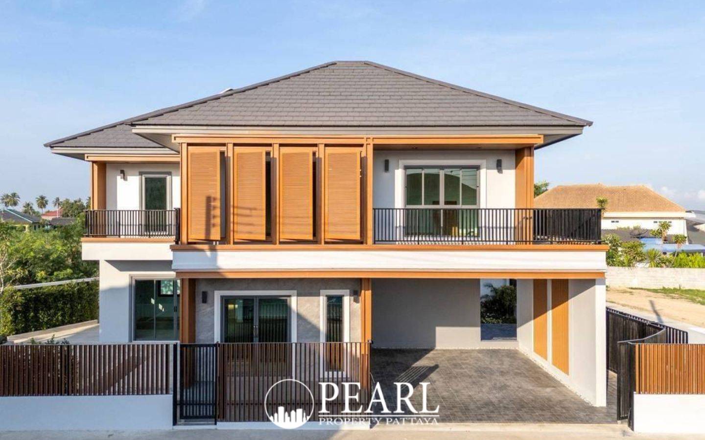 4 Bedroom House for Sale in Thamber Private Pool Villa