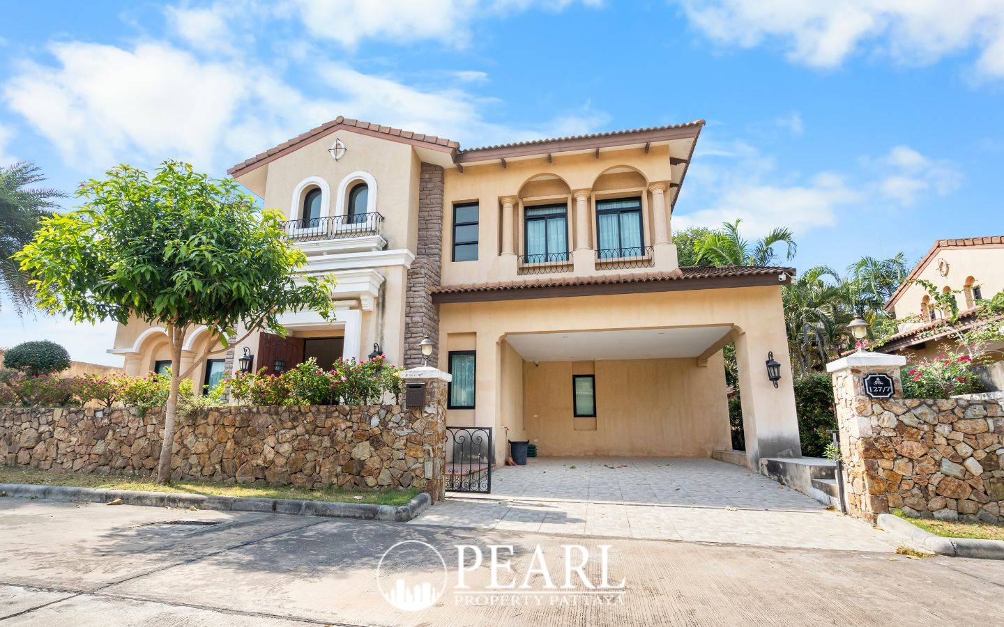 3 Bedroom House for Sale in Nusa Chivani Pattaya