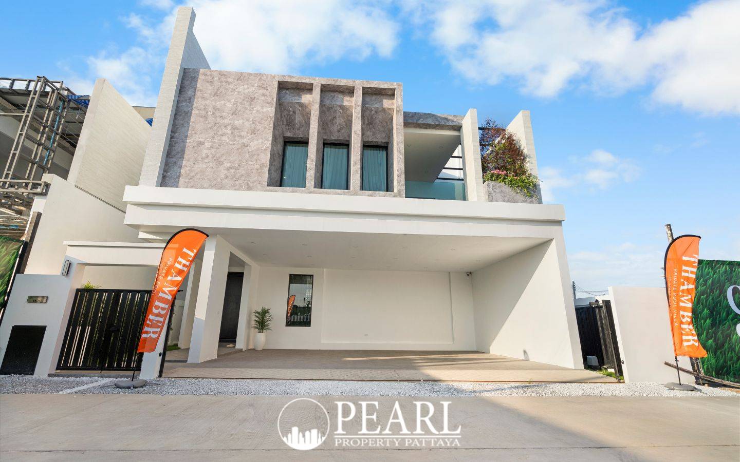 4 Bedroom House for Sale in Thamber Private Pool Villa