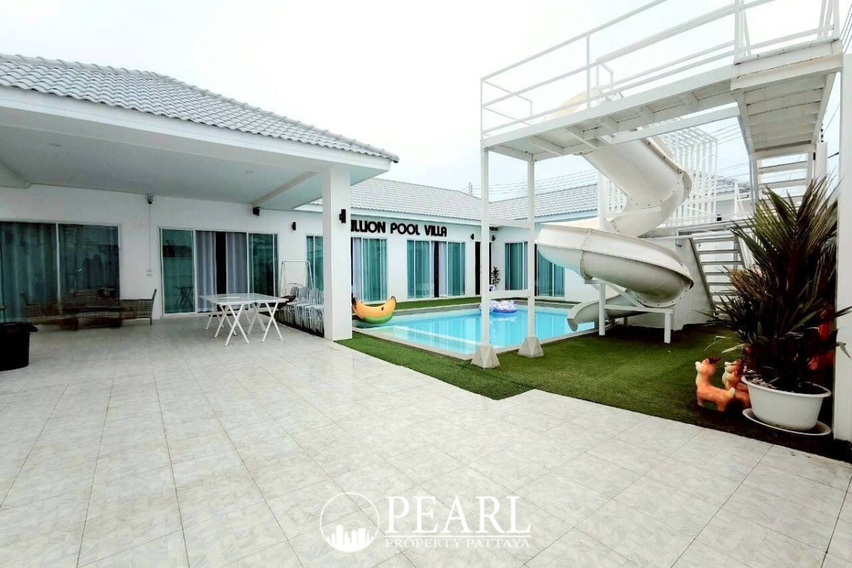 5 Bedroom House for Sale in Huay Yai